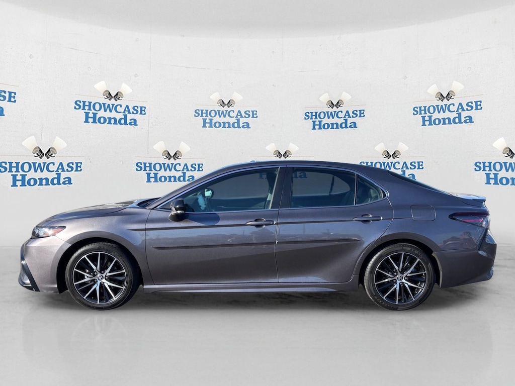 Used 2024 Toyota Camry SE Sedan