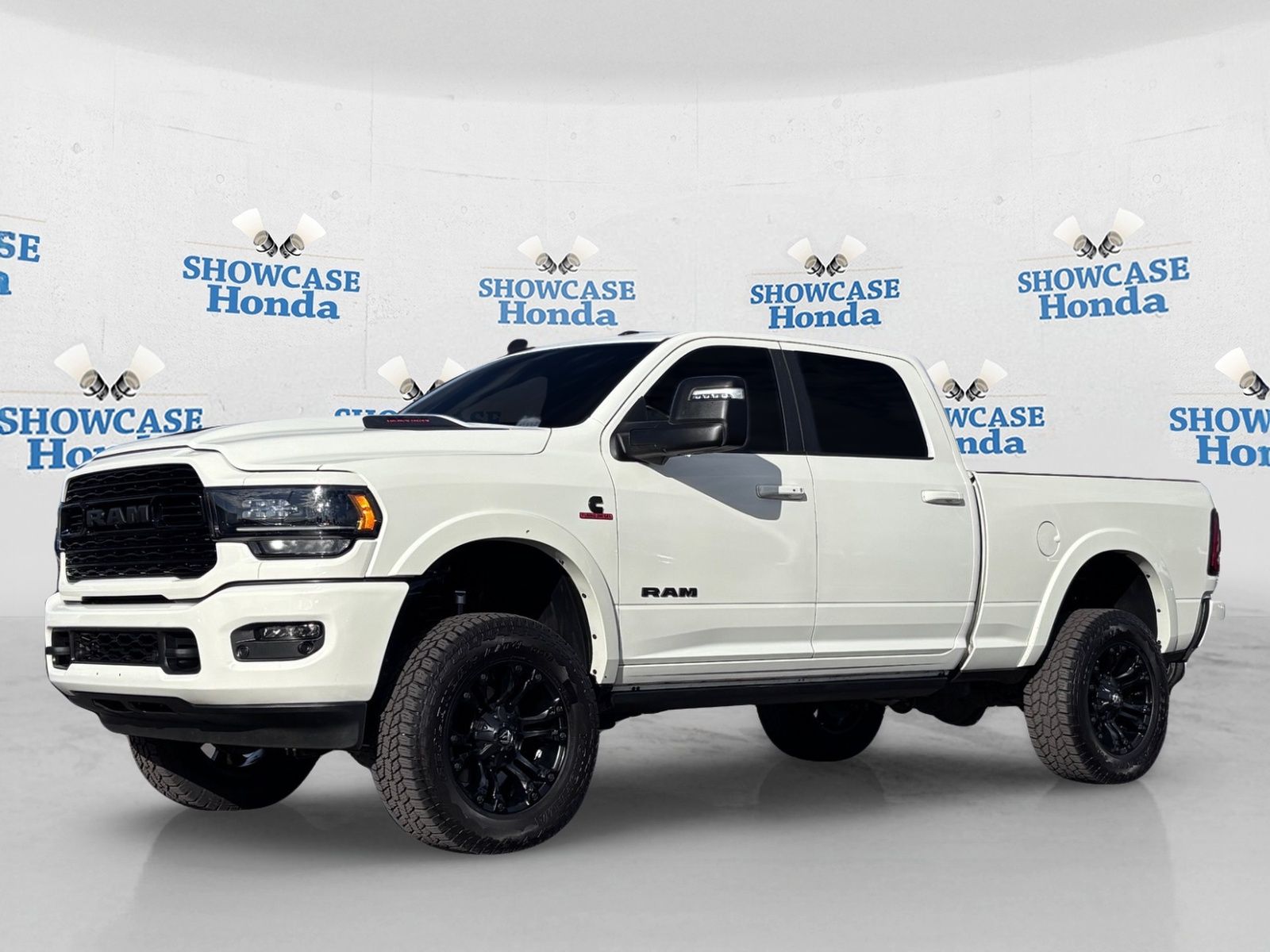 2024 RAM Ram 2500 Pickup Laramie Limited - Photo 2