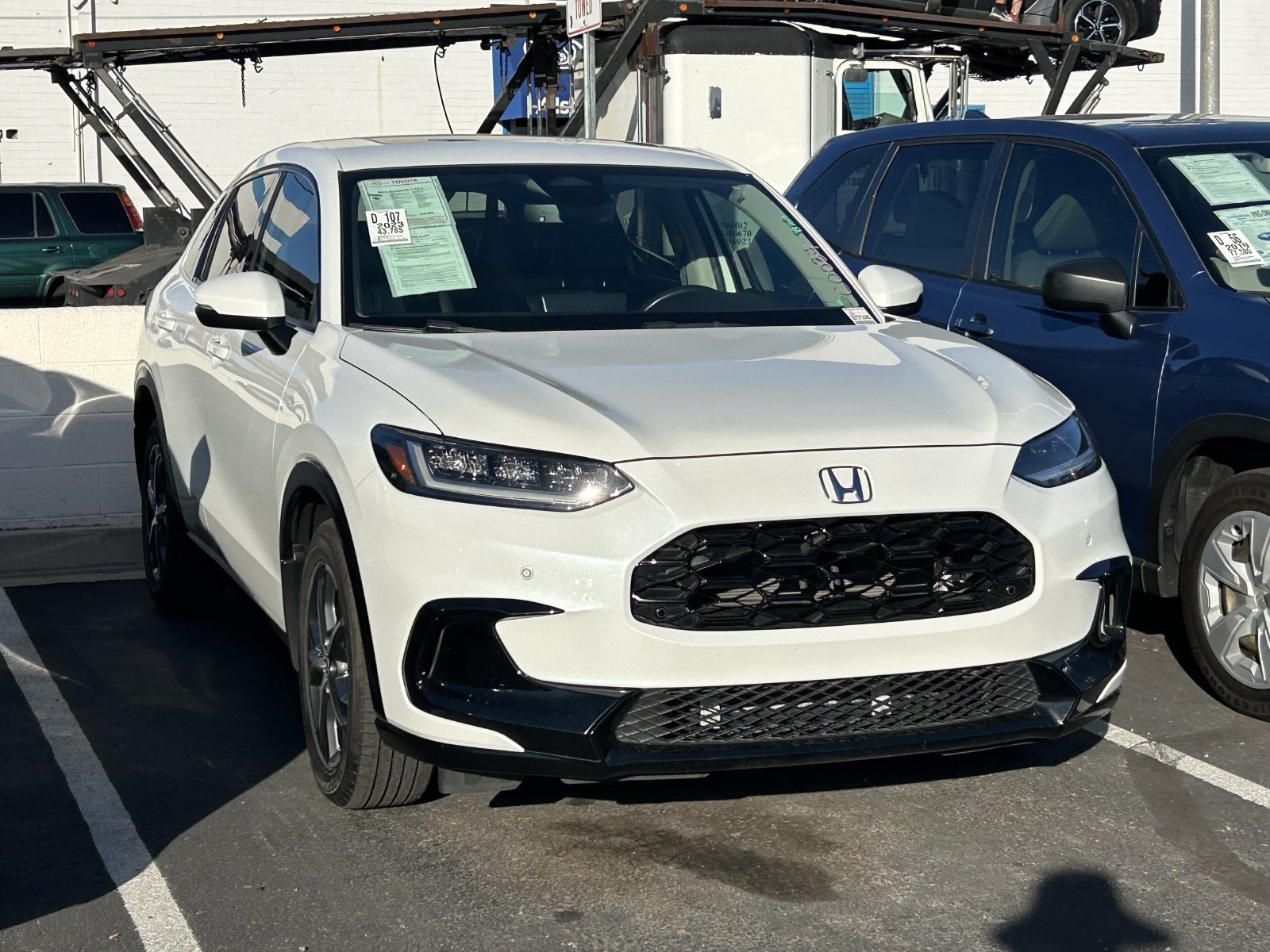 2023 Honda HR-V EX-L - Photo 5
