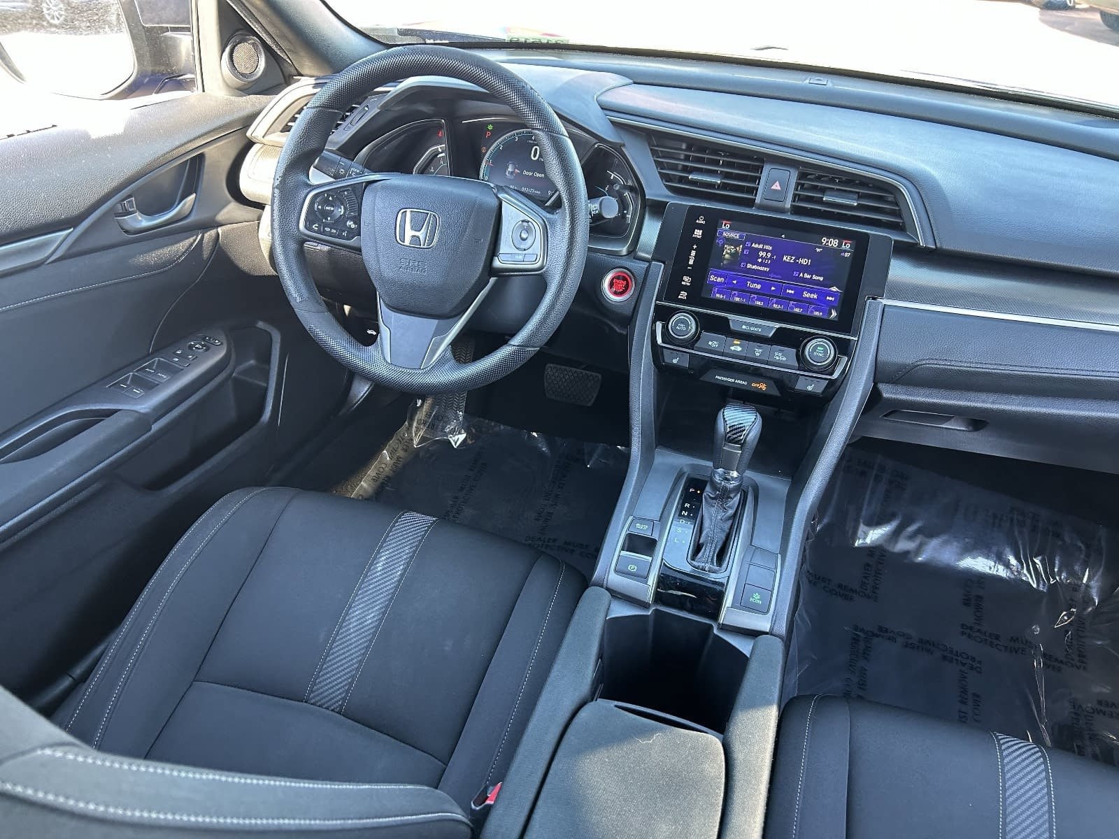 2017 Honda Civic Hatchback EX - Photo 17