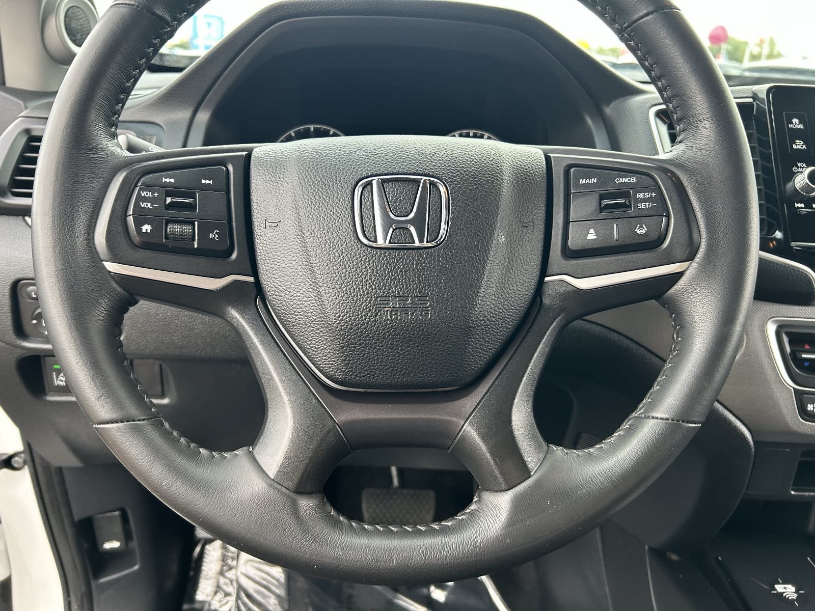 2024 Honda Ridgeline Sport - Photo 25