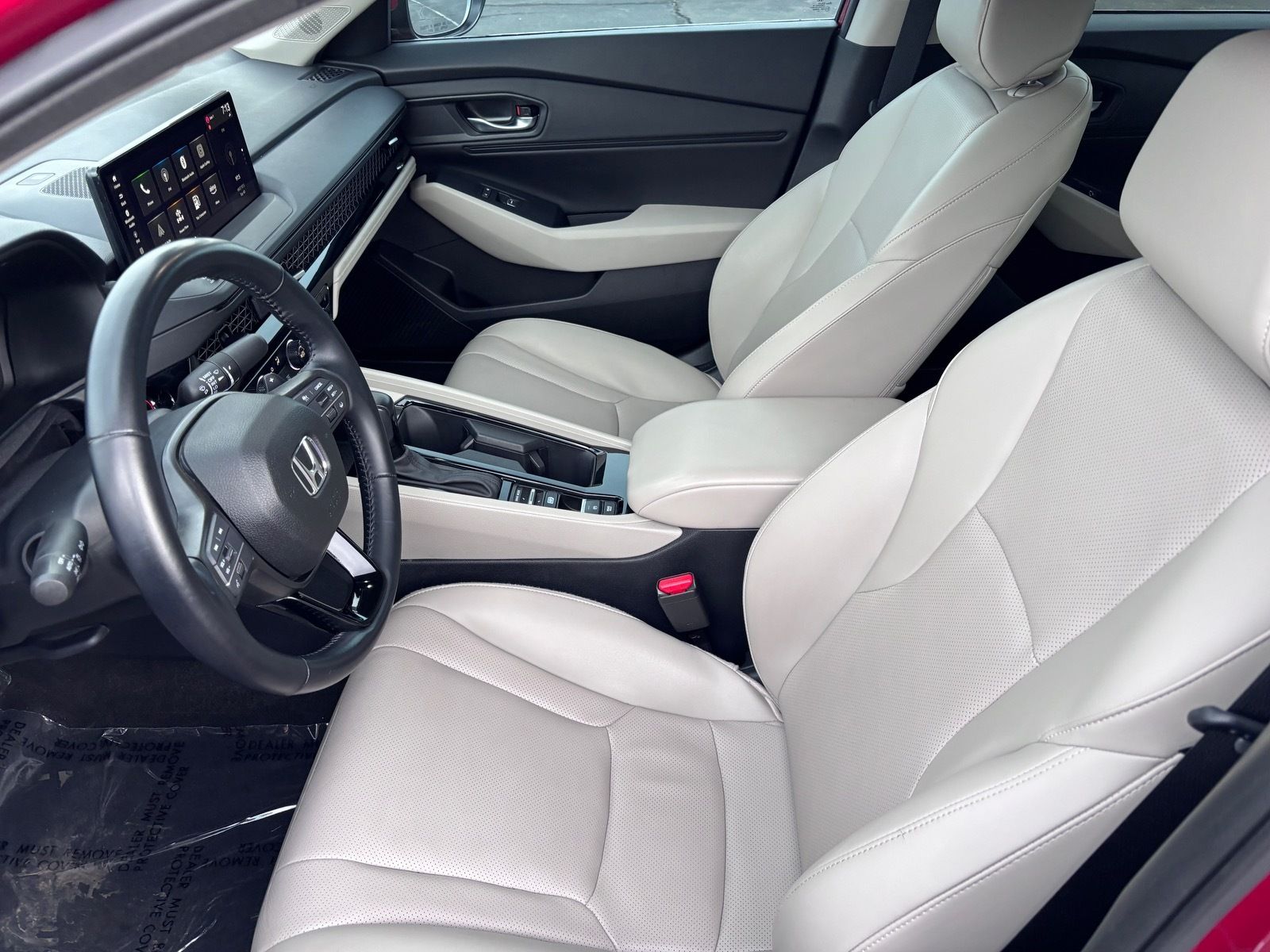 2025 Honda Accord Hybrid EX-L - Photo 18