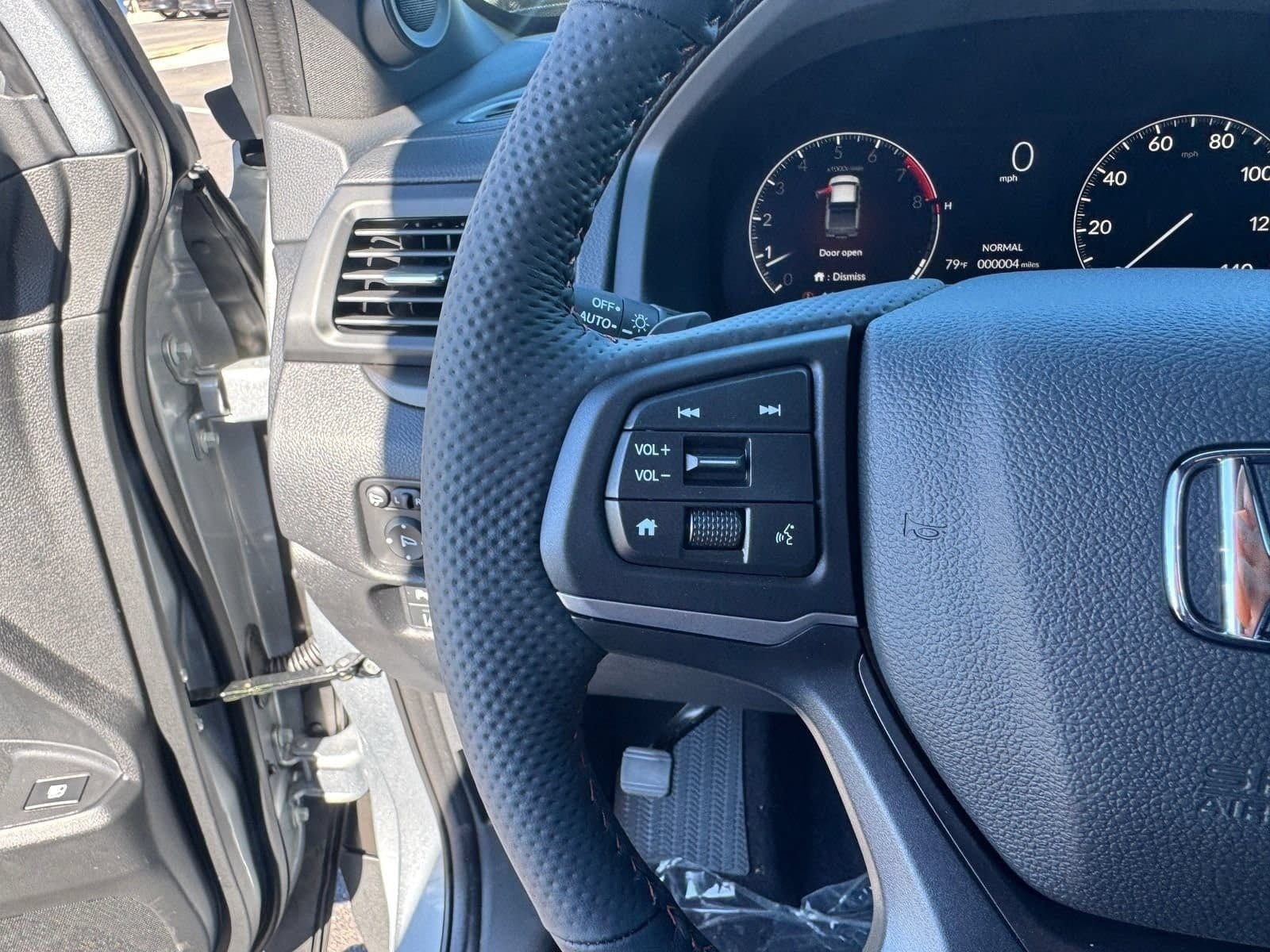 2026 Honda Ridgeline TrailSport - Photo 16