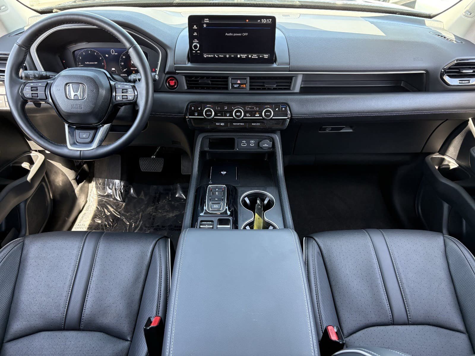2025 Honda Pilot Elite - Photo 17