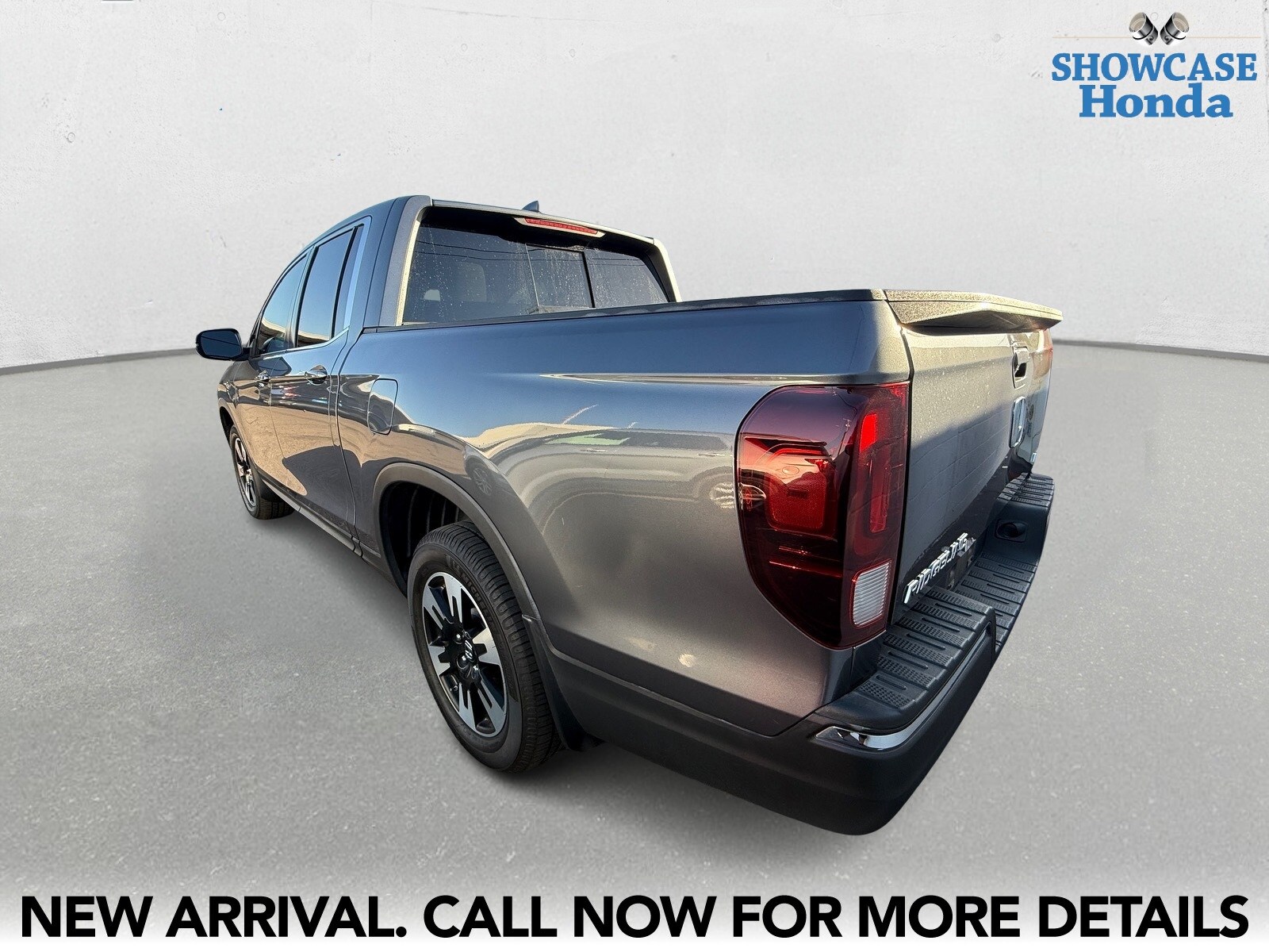 2020 Honda Ridgeline RTL photo 4