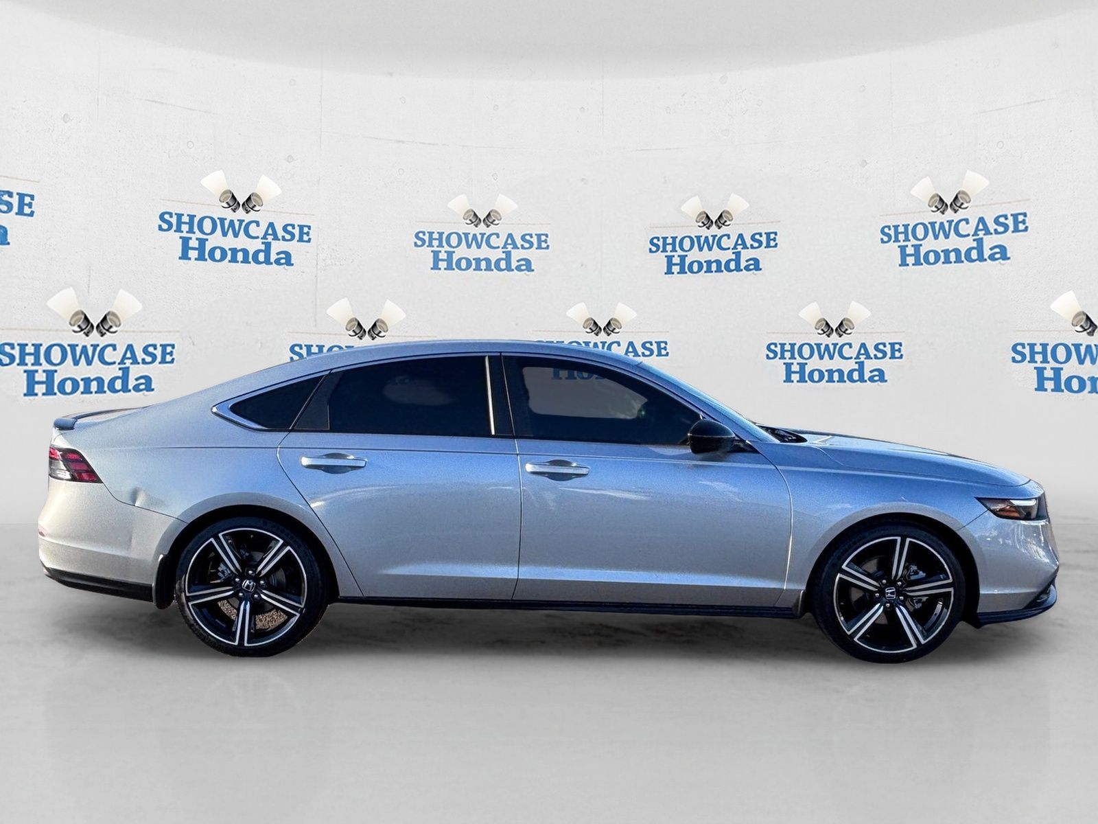 2024 Honda Accord Hybrid Sport - Photo 9