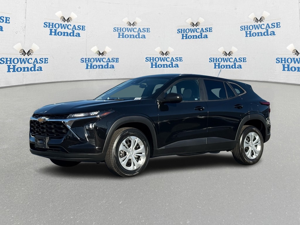 Used 2024 Chevrolet Trax LS SUV