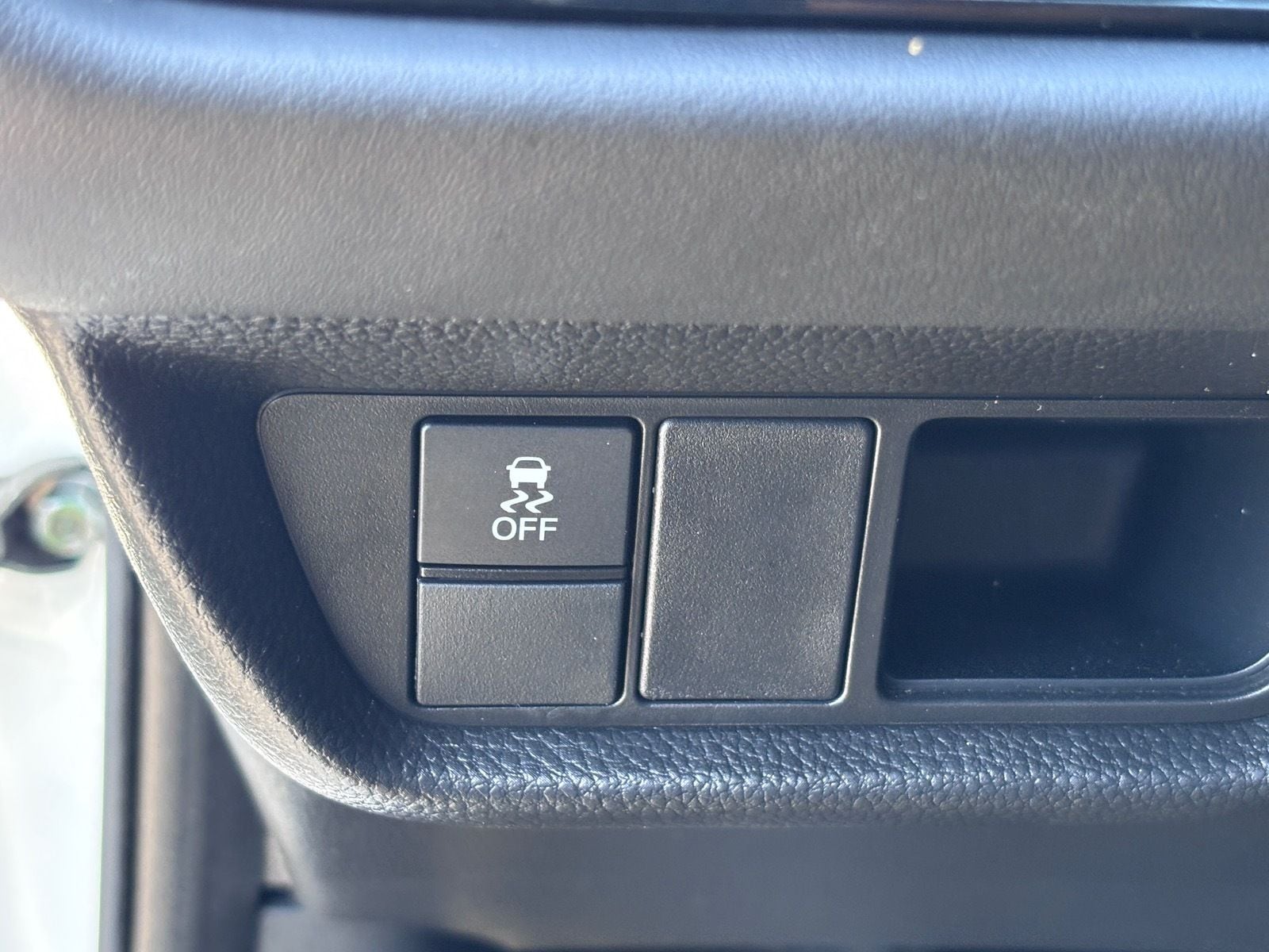 2025 Honda HR-V Sport - Photo 22