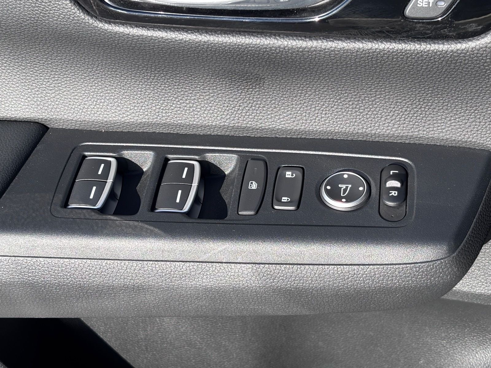 2023 Honda CR-V EX-L - Photo 21