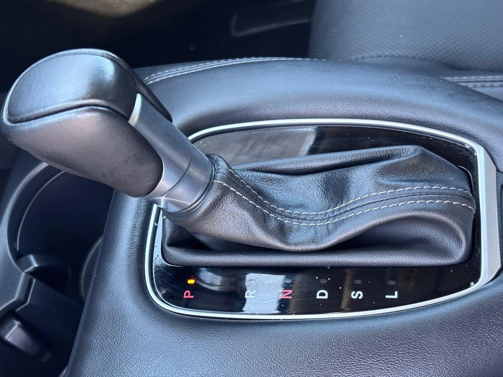 2025 Honda HR-V EX-L - Photo 32