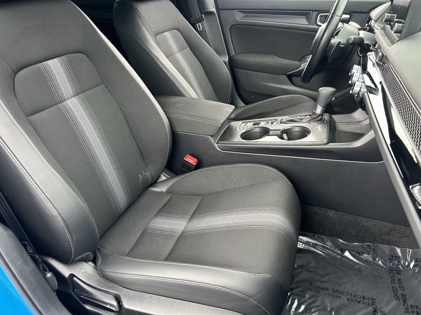 2025 Honda Civic Hatchback Sport - Photo 13