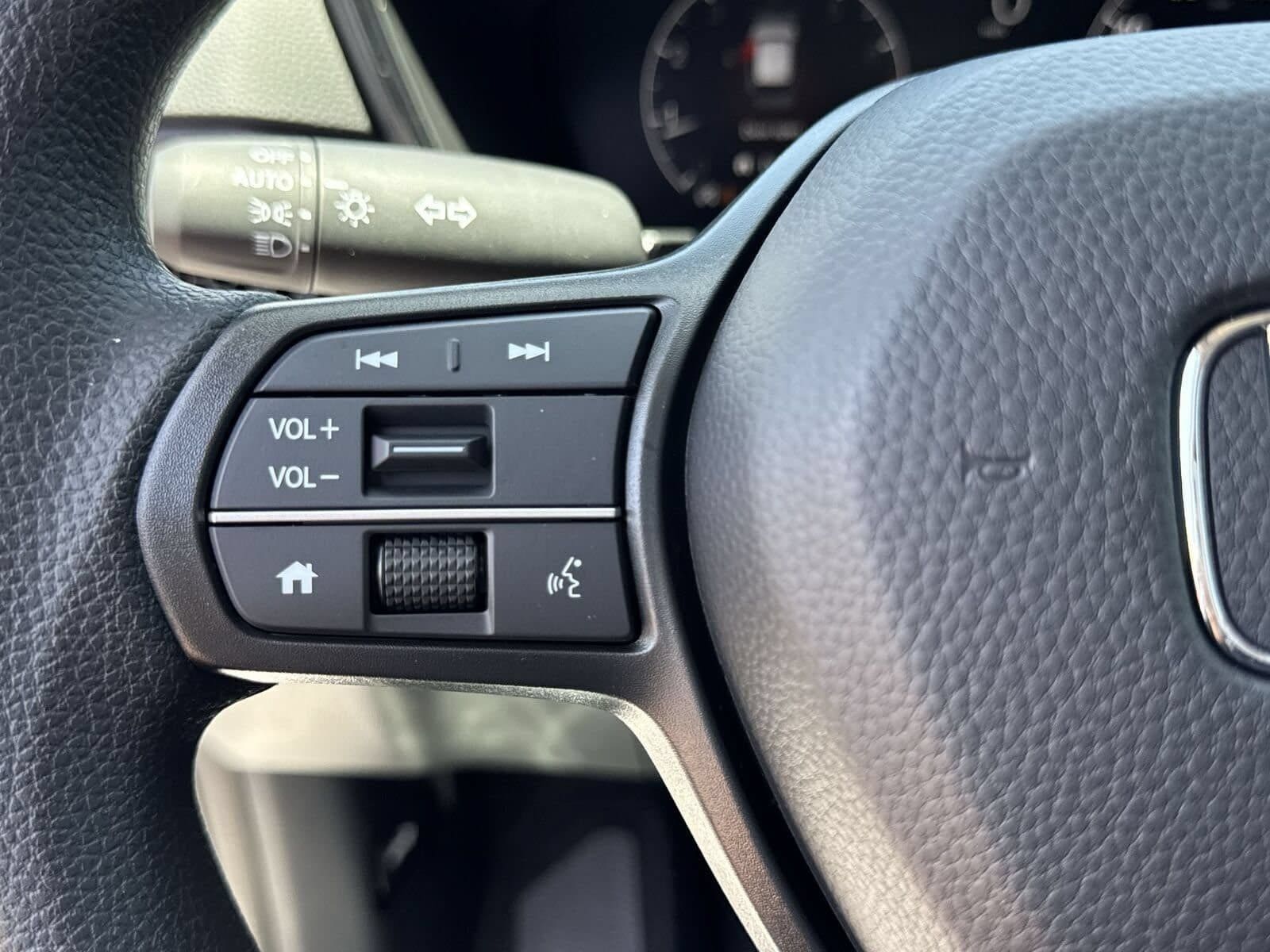 2026 Honda CR-V EX - Photo 15
