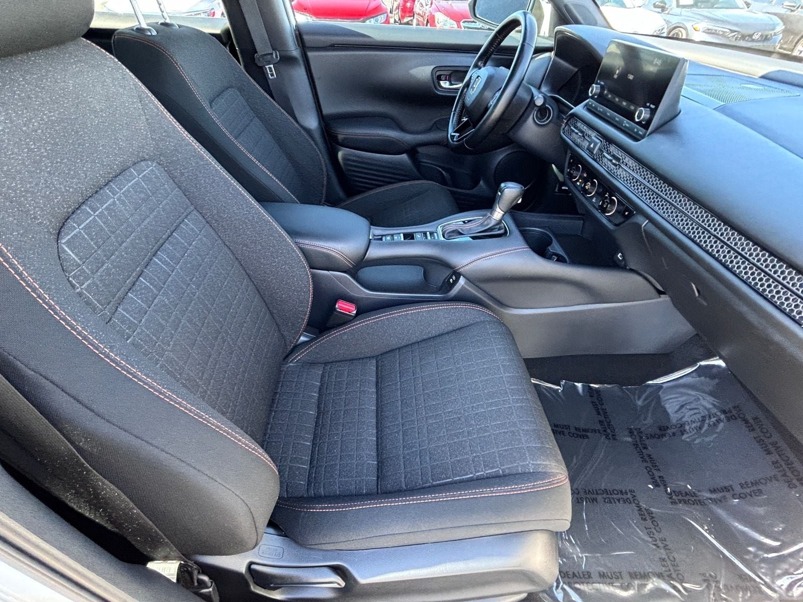 2025 Honda HR-V Sport - Photo 14
