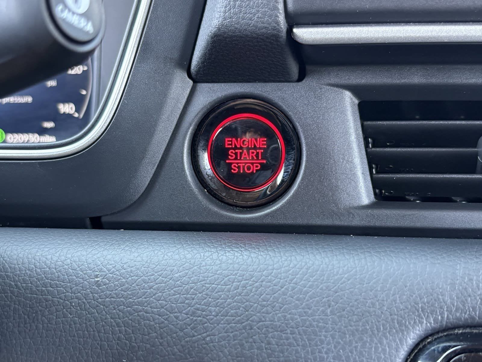 2025 Honda Pilot Elite - Photo 31