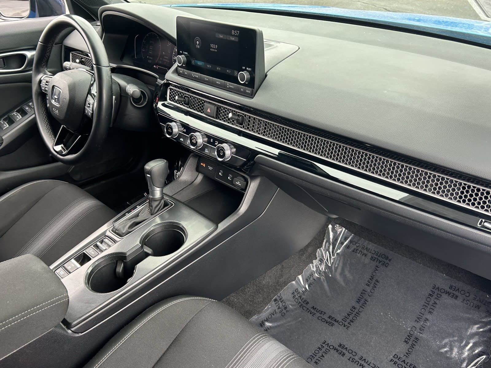 2025 Honda Civic Hatchback Sport - Photo 15