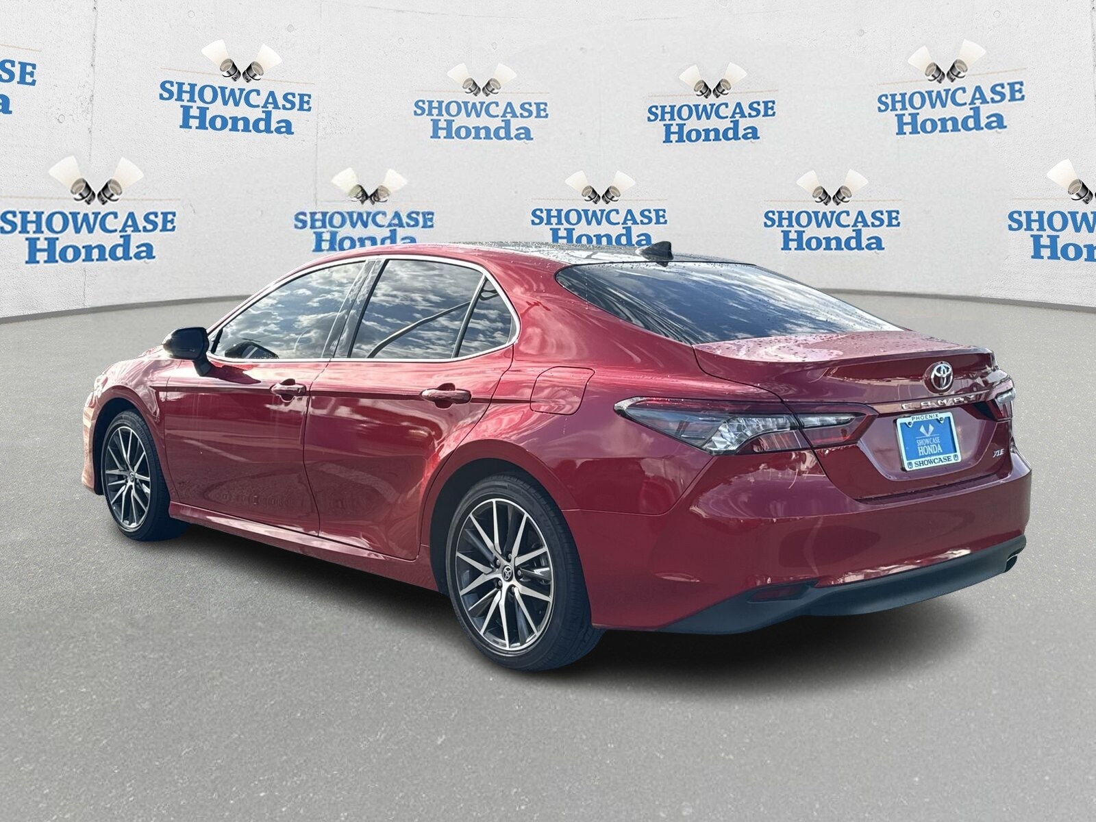 2024 Toyota Camry XLE photo 4