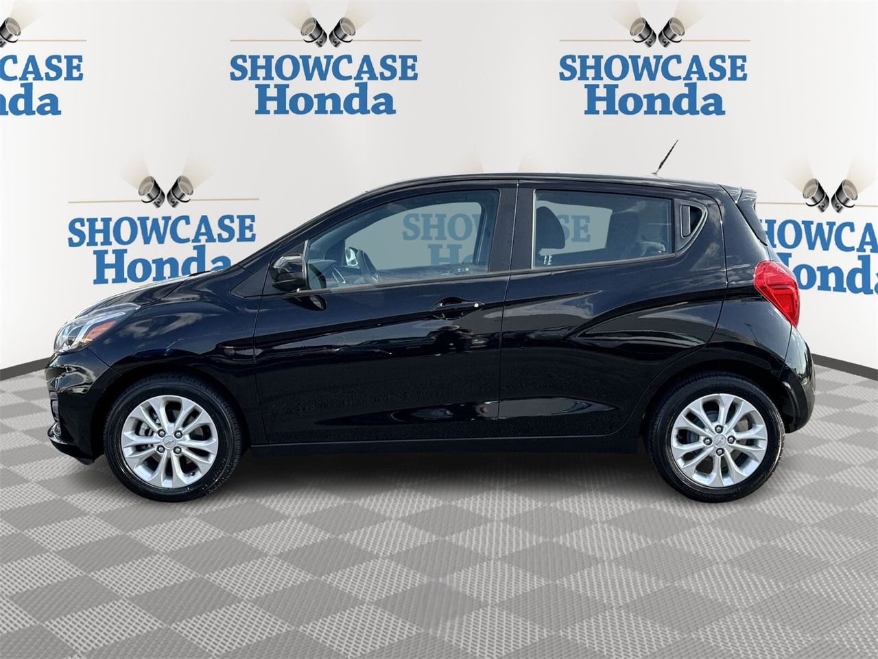 Used 2021 Chevrolet Spark 1LT with VIN KL8CD6SA9MC746969 for sale in Phoenix, AZ