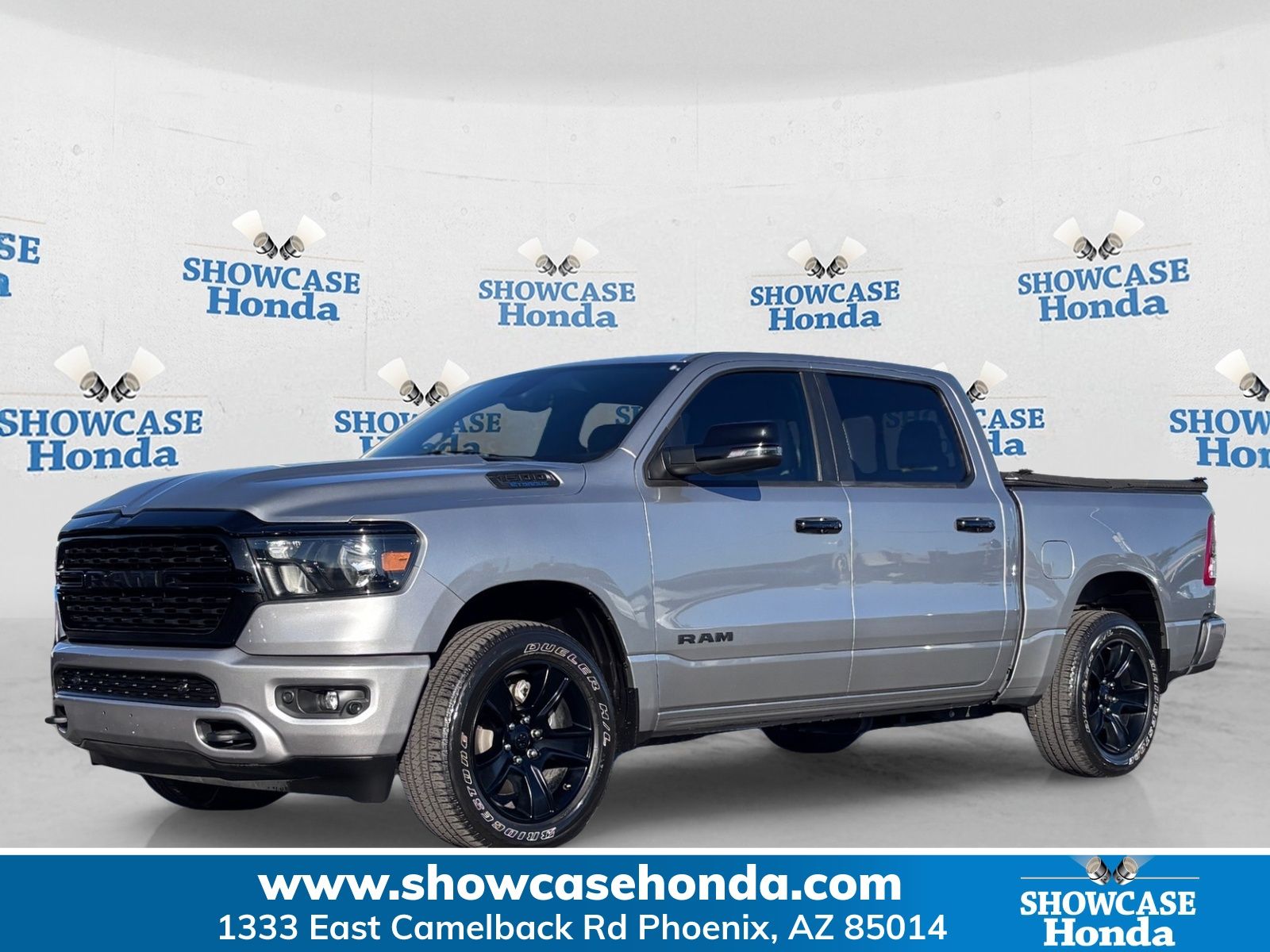 2024 RAM 1500 Big Horn/Lone Star 4x4 Crew Cab 5'7's photo