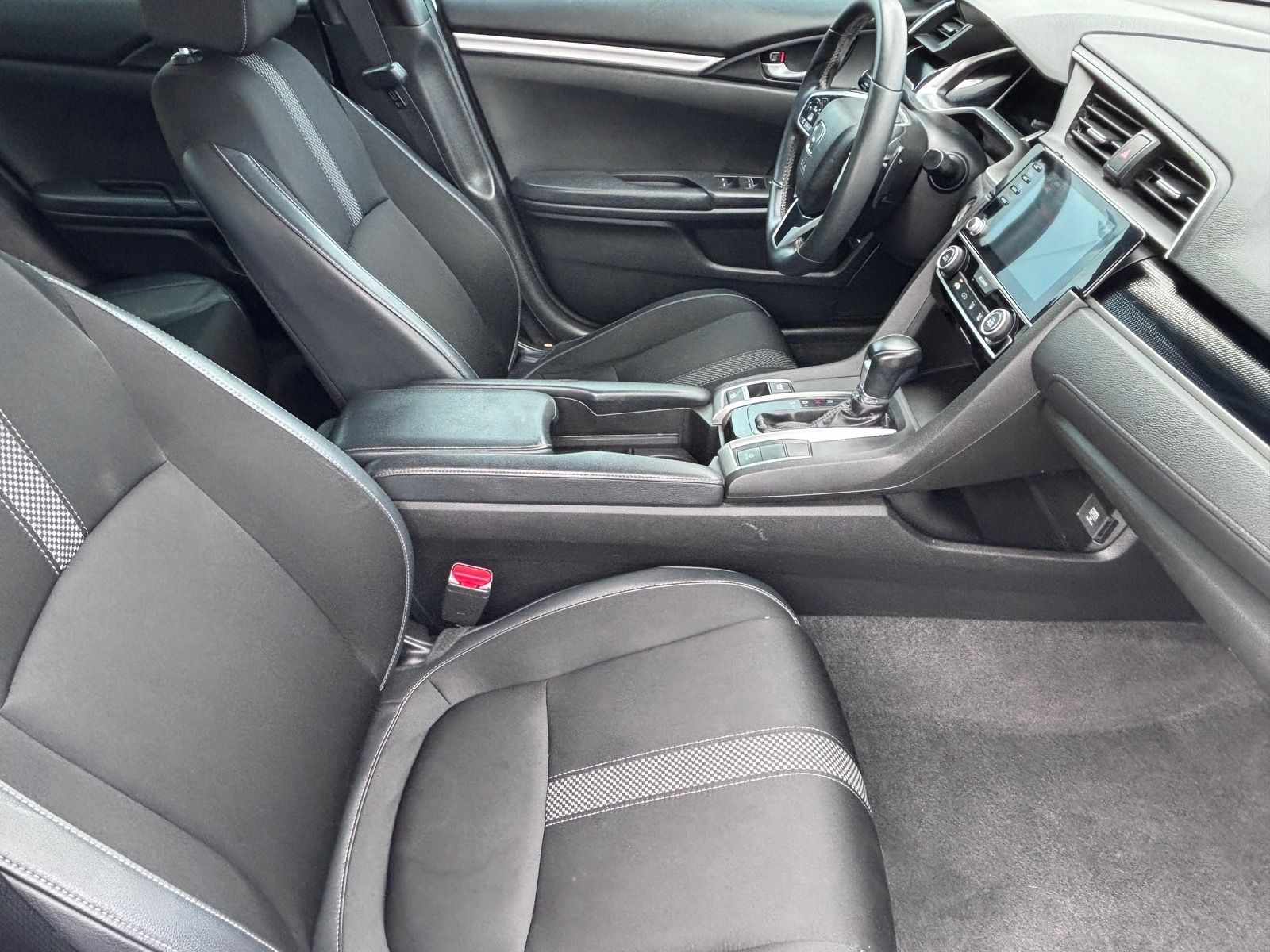 2021 Honda Civic Sport - Photo 10