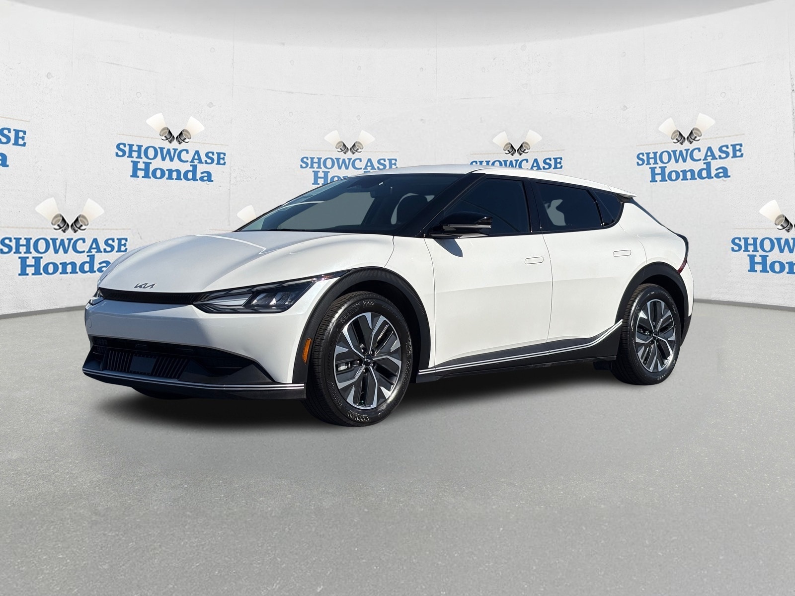 Used 2023 Kia EV6 Wind with VIN KNDC34LB9P5611246 for sale in Phoenix, AZ