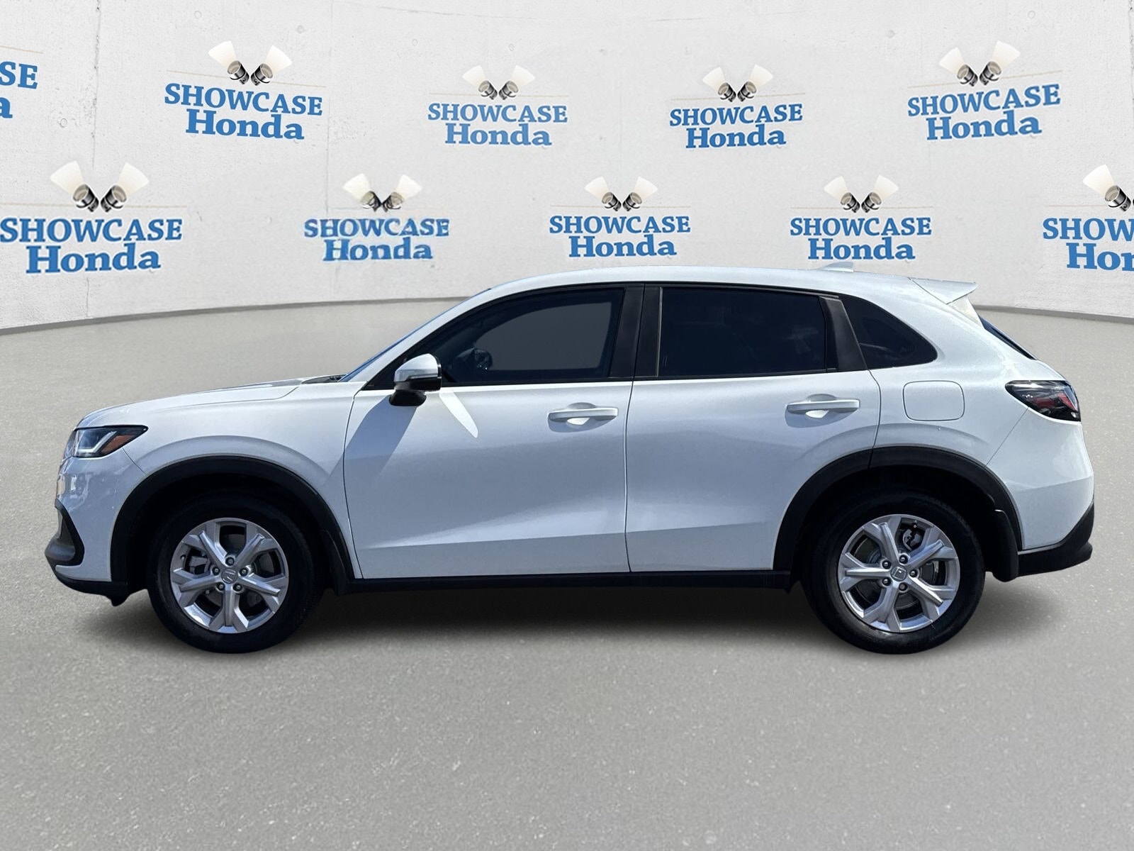 Certified 2024 Honda HR-V LX with VIN 3CZRZ2H38RM780132 for sale in Phoenix, AZ