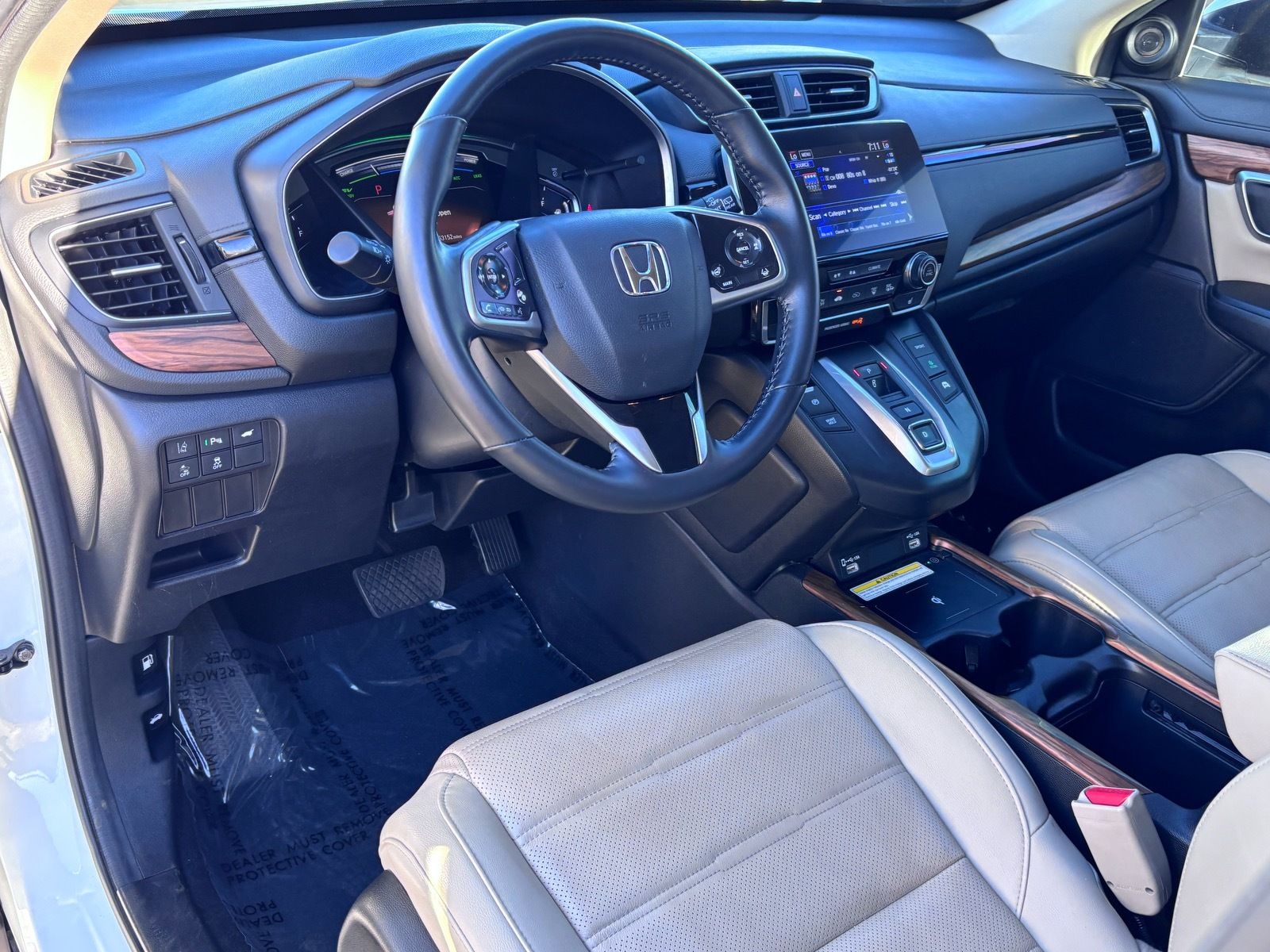 2021 Honda CR-V Touring - Photo 17