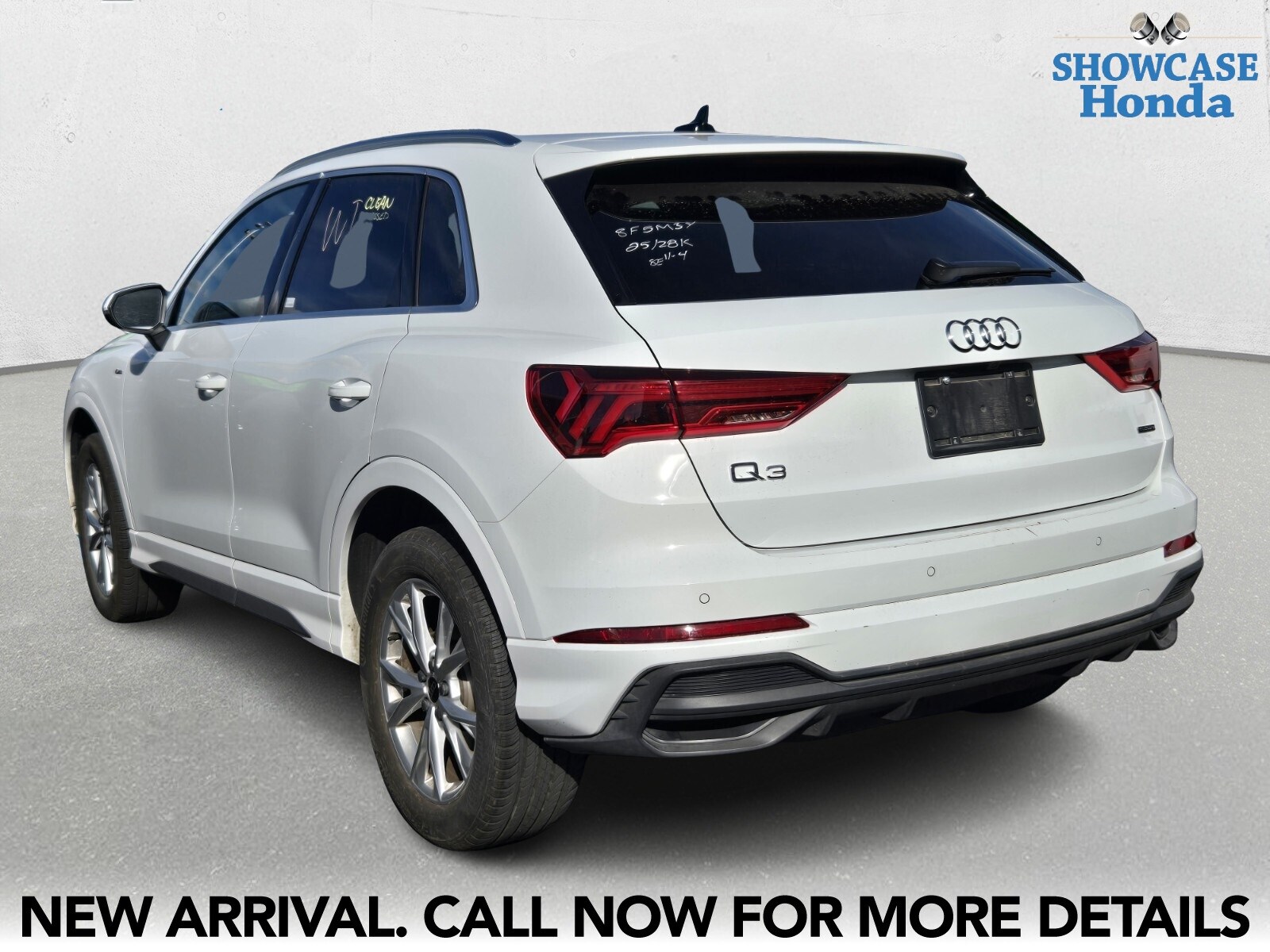 2025 Audi Q3 S line Premium photo 4