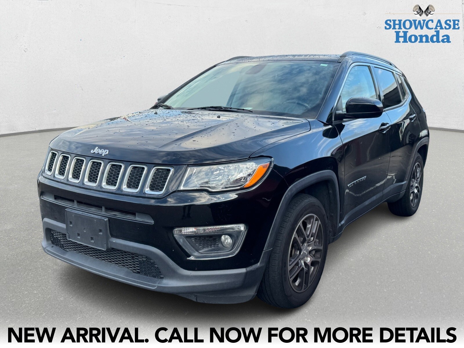 2019 Jeep Compass Latitude photo 2