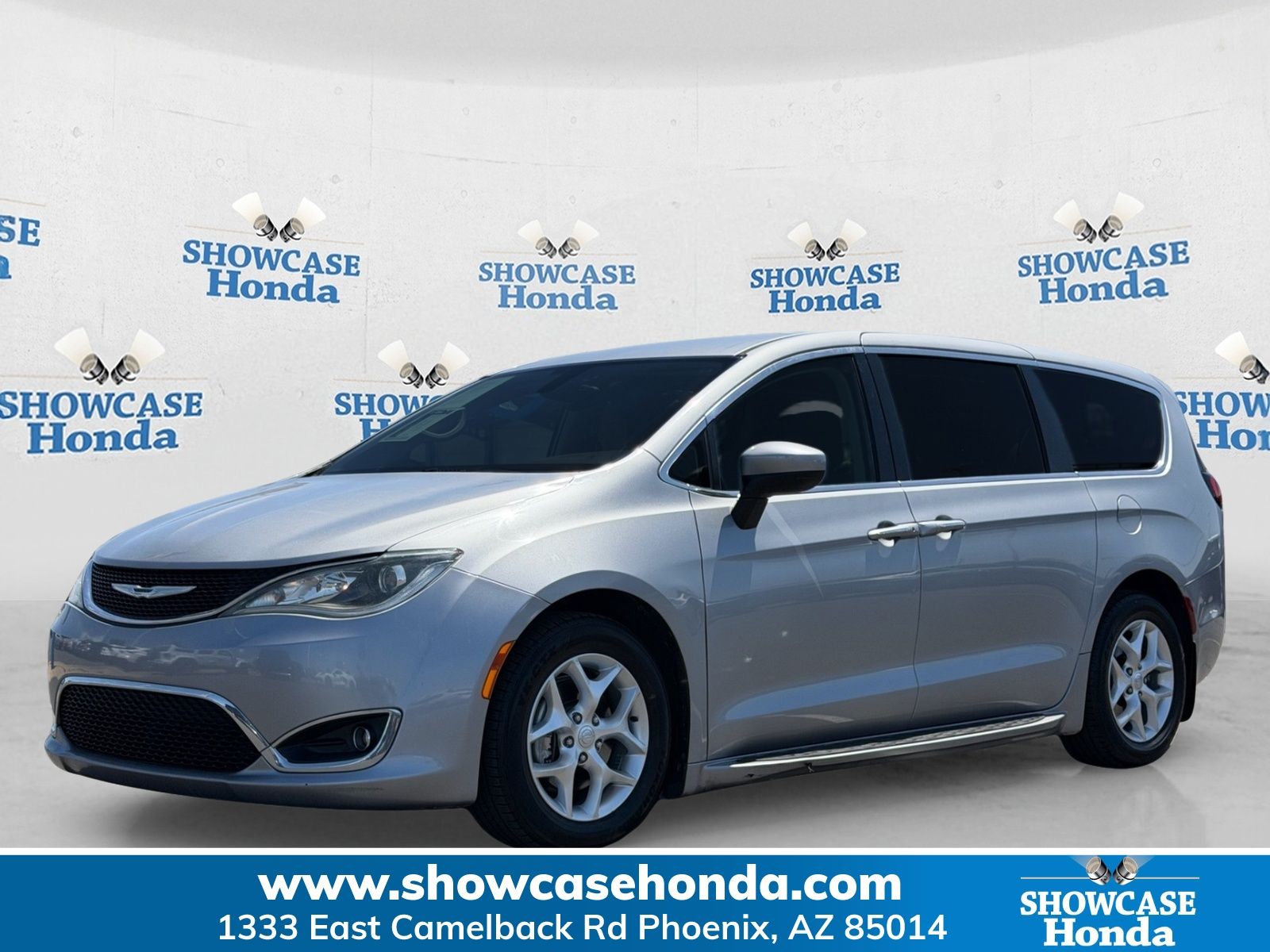 2017 Chrysler Pacifica Touring Plus