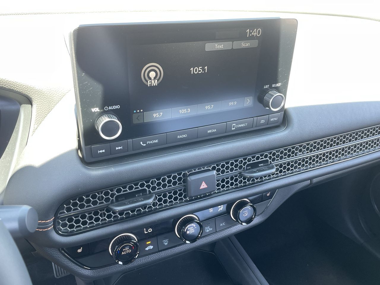 2025 Honda HR-V Sport - Photo 15