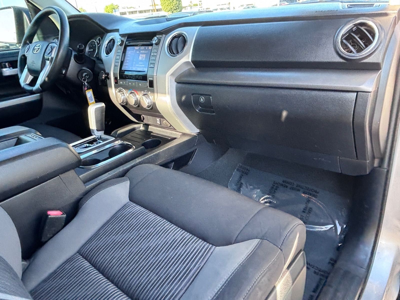 2015 Toyota Tundra SR5 - Photo 13