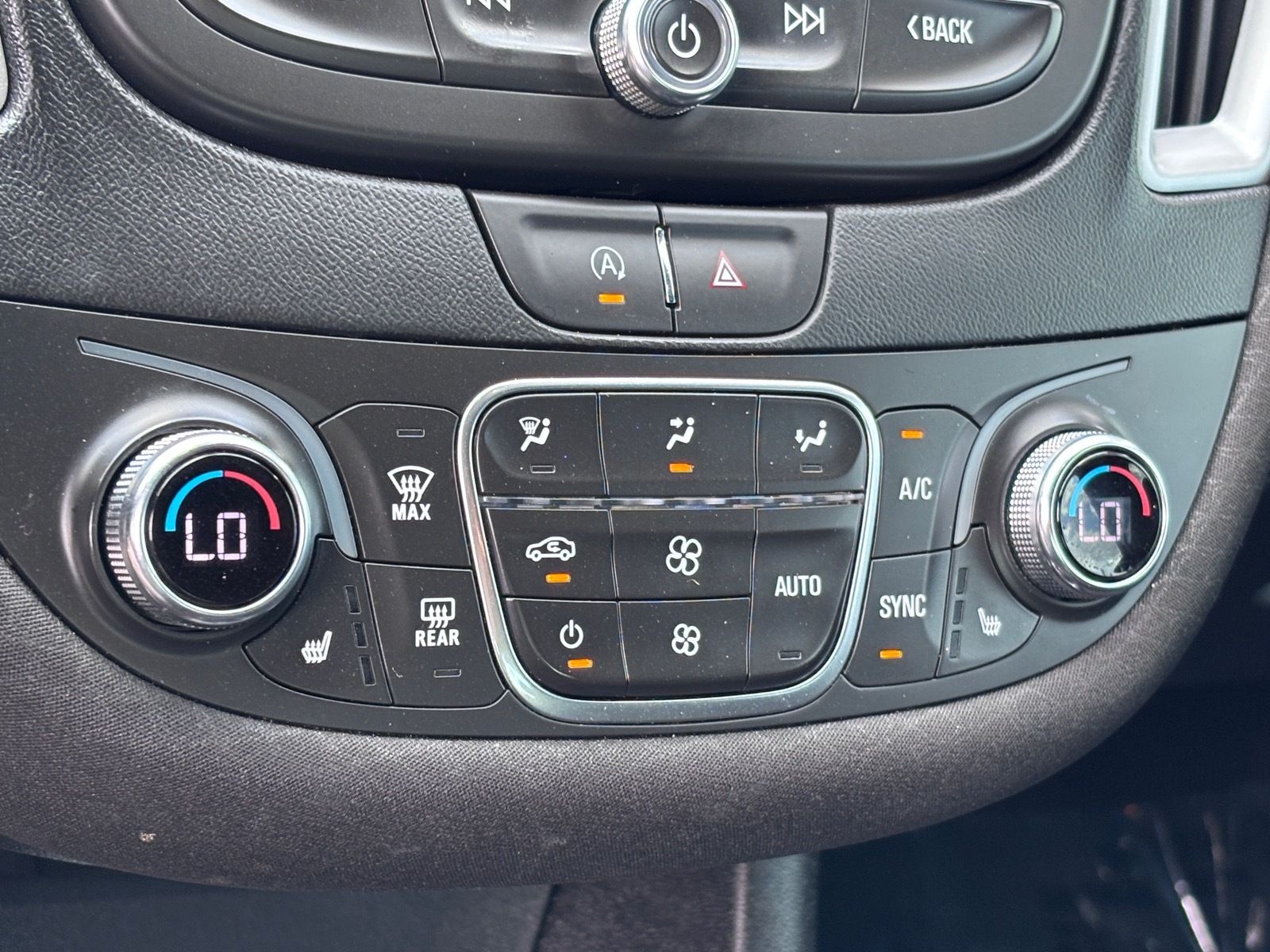2022 Chevrolet Malibu 1LT - Photo 30