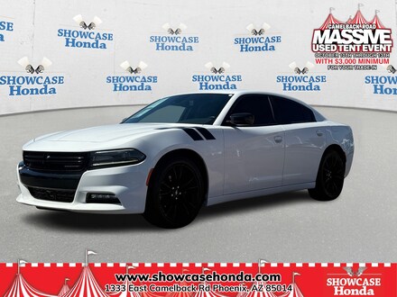 2017 Dodge Charger SXT Sedan