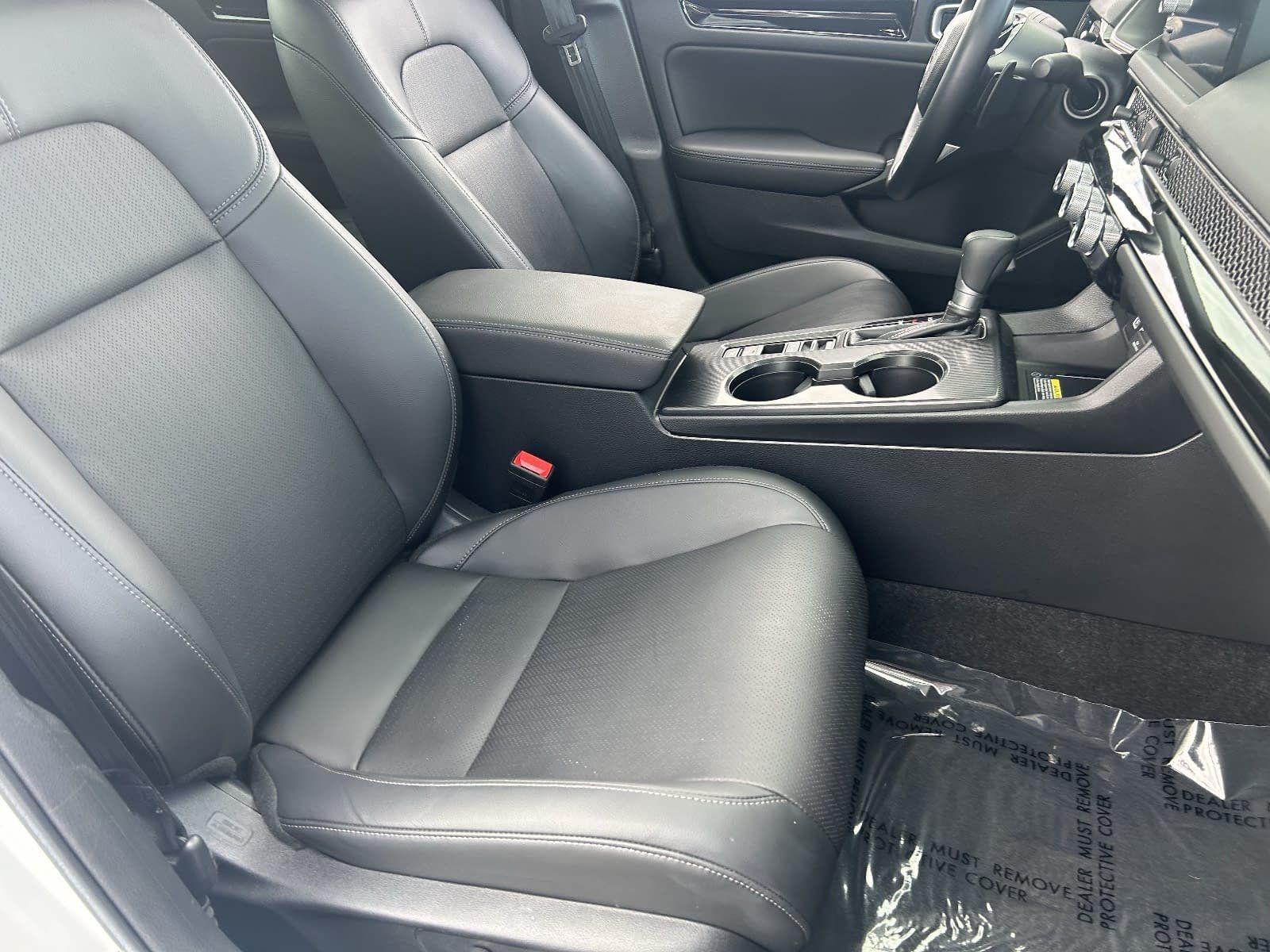 2024 Honda Civic Touring - Photo 13