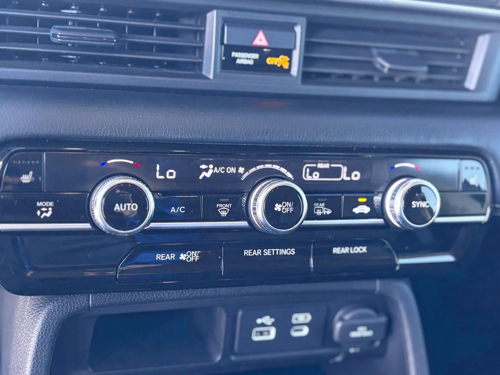 2025 Honda Pilot Touring - Photo 31