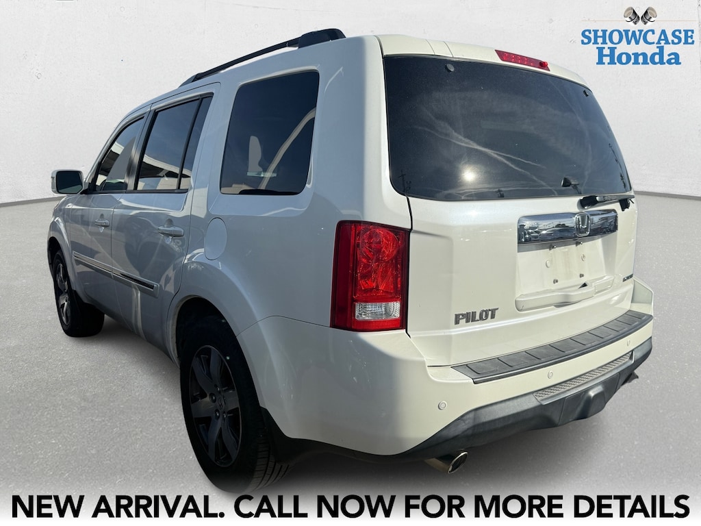 Used 2012 Honda Pilot Touring w/RES/Navi FWD SUV