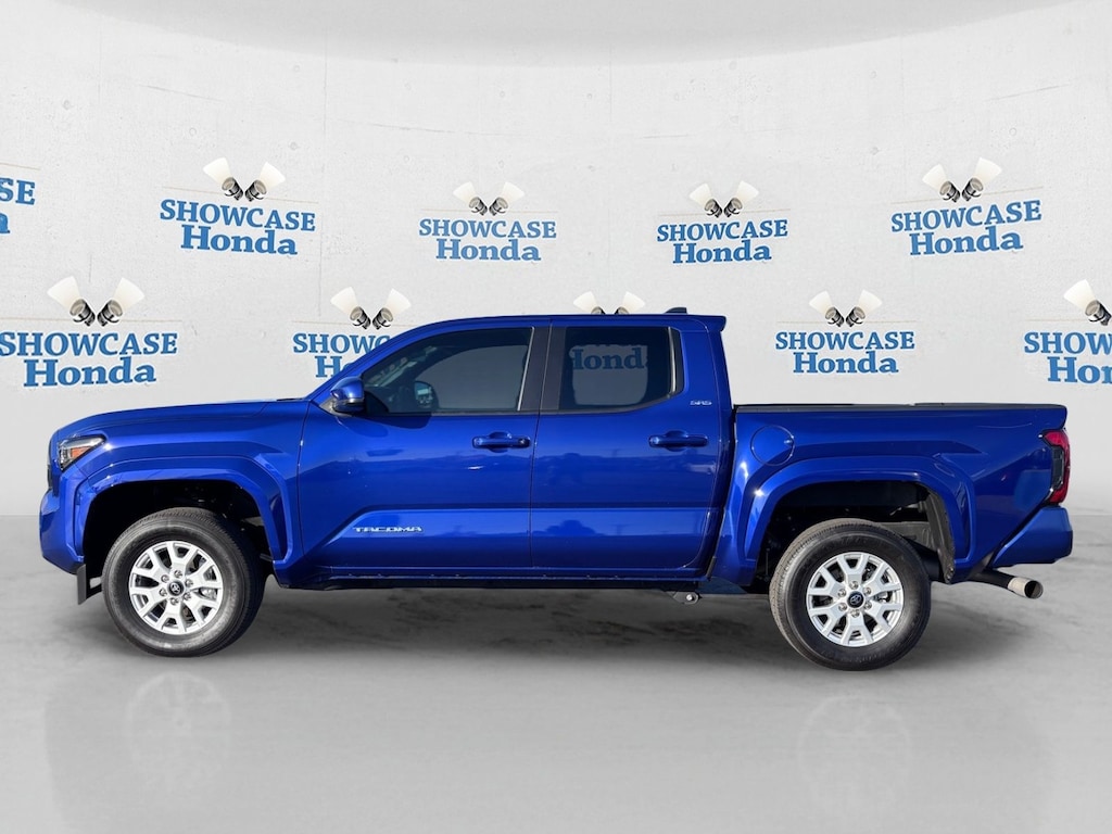 Used 2025 Toyota Tacoma SR5 Truck Double Cab