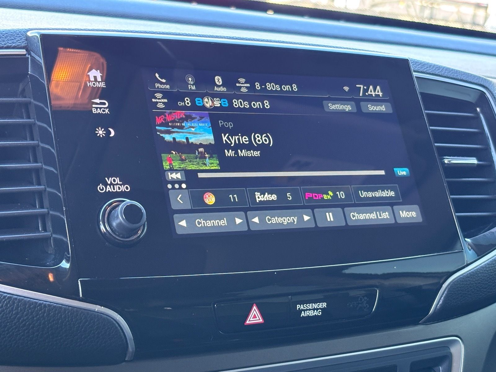 2022 Honda Pilot SE - Photo 29