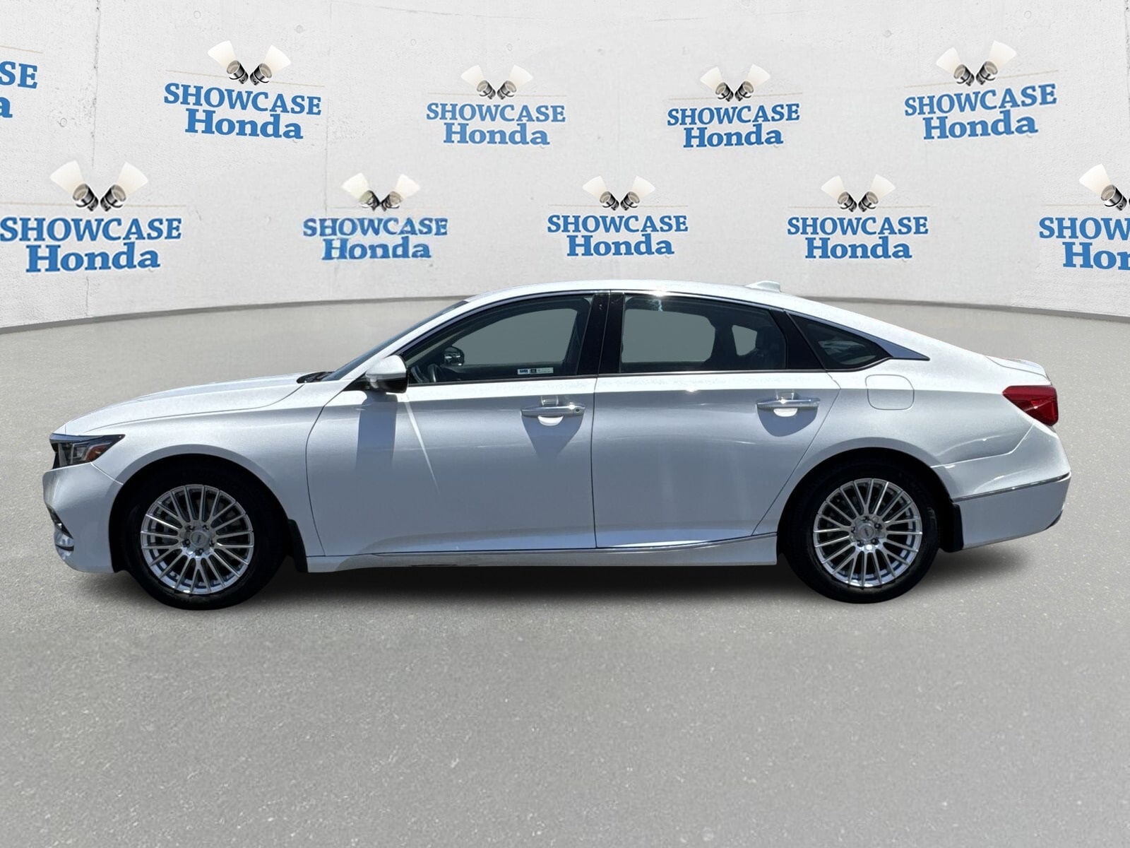 Certified 2019 Honda Accord Touring with VIN 1HGCV2F97KA035360 for sale in Phoenix, AZ