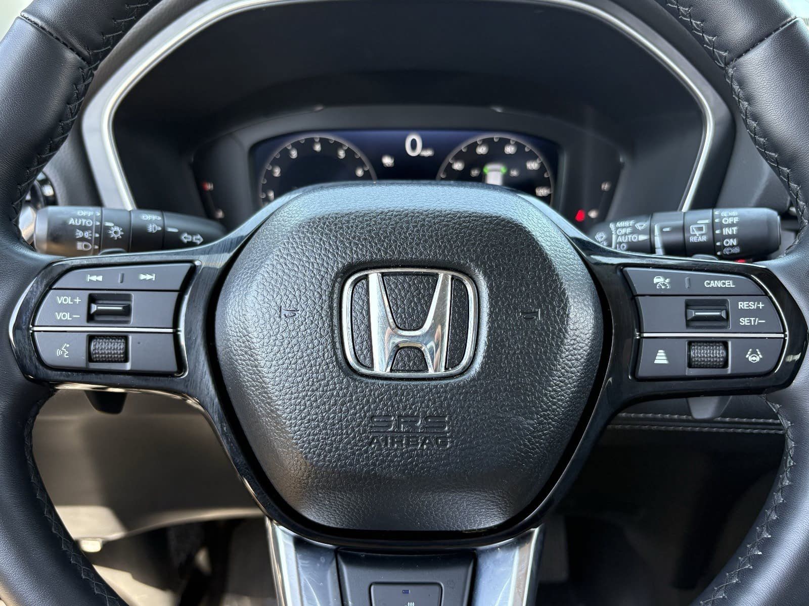 2025 Honda Pilot Elite - Photo 30