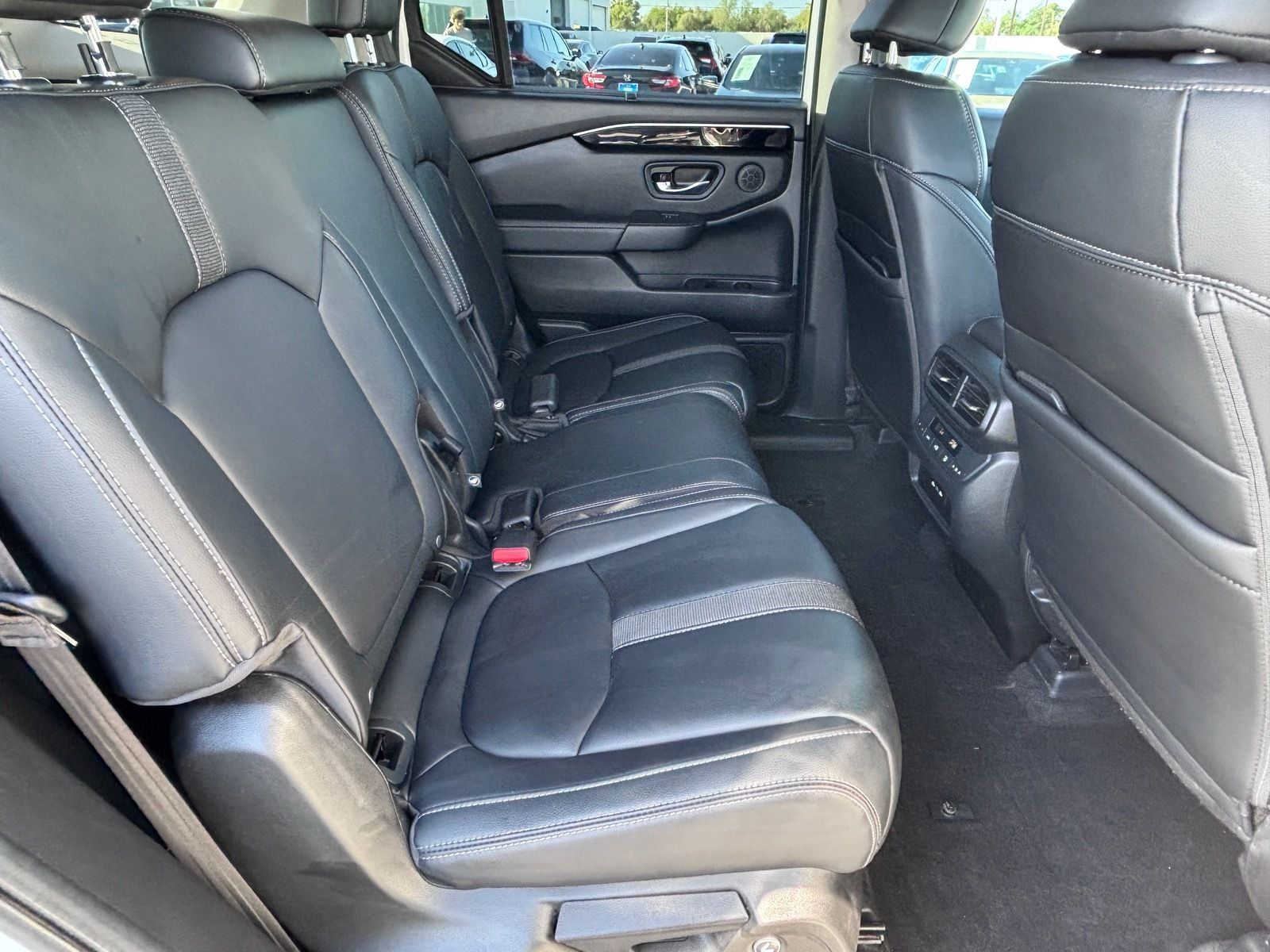 2024 Honda Pilot EX-L - Photo 15