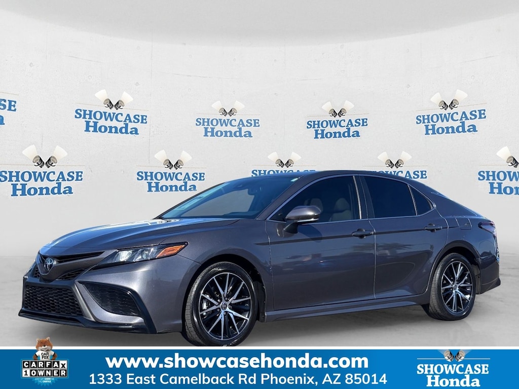Used 2023 Toyota Camry SE Sedan