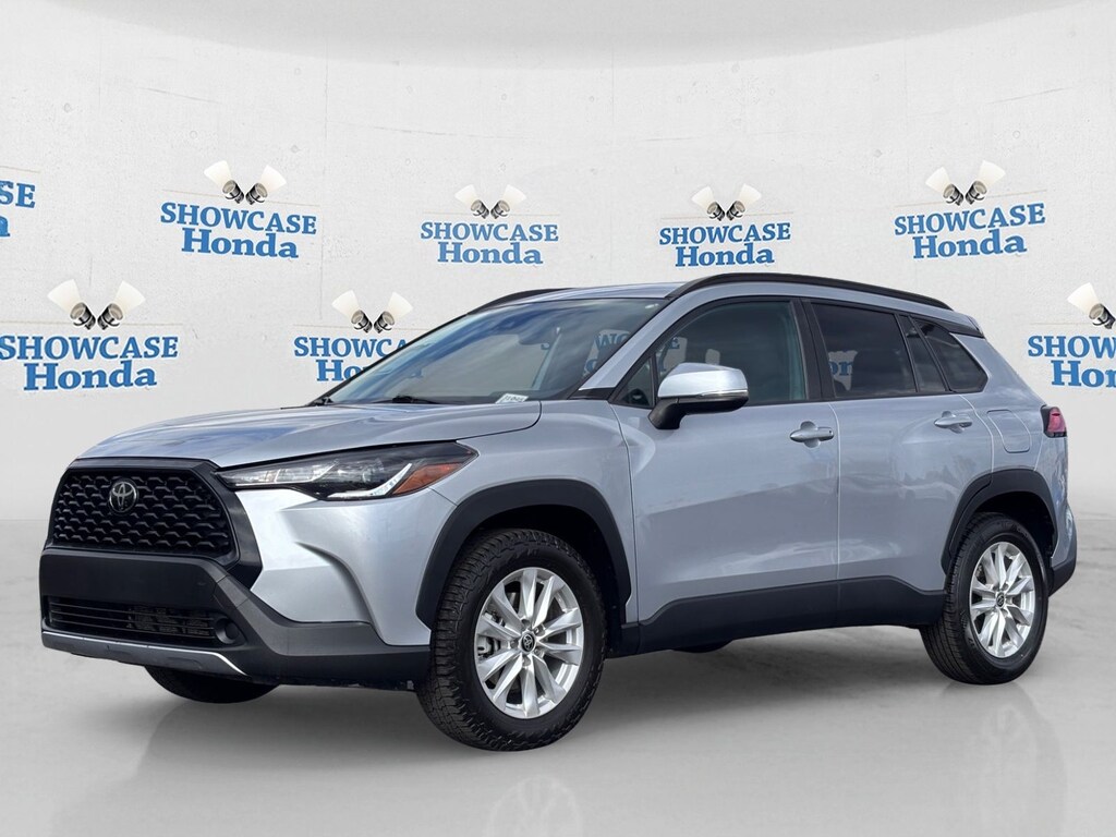 Used 2022 Toyota Corolla Cross LE SUV