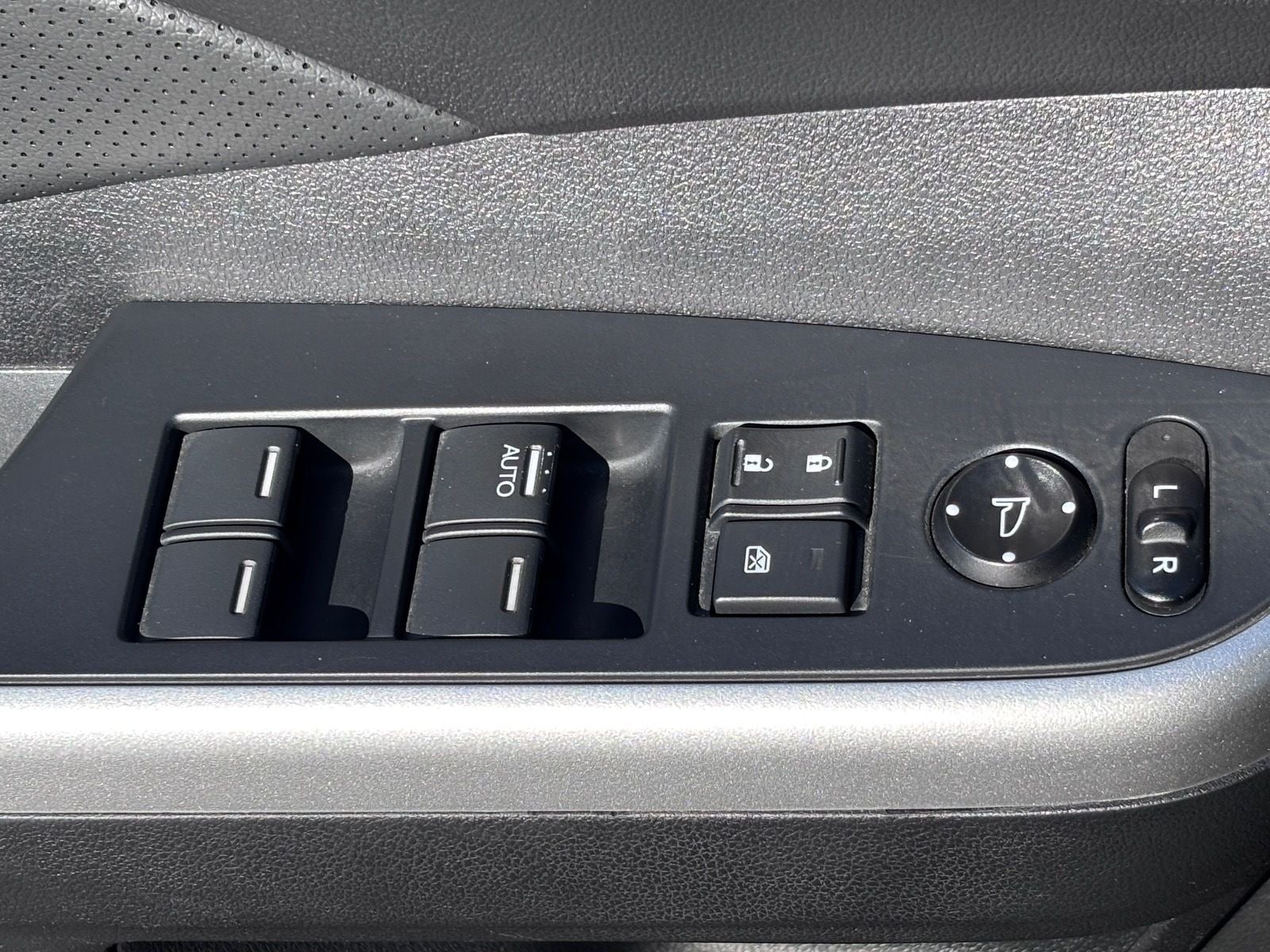 2016 Honda CR-V EX-L - Photo 21