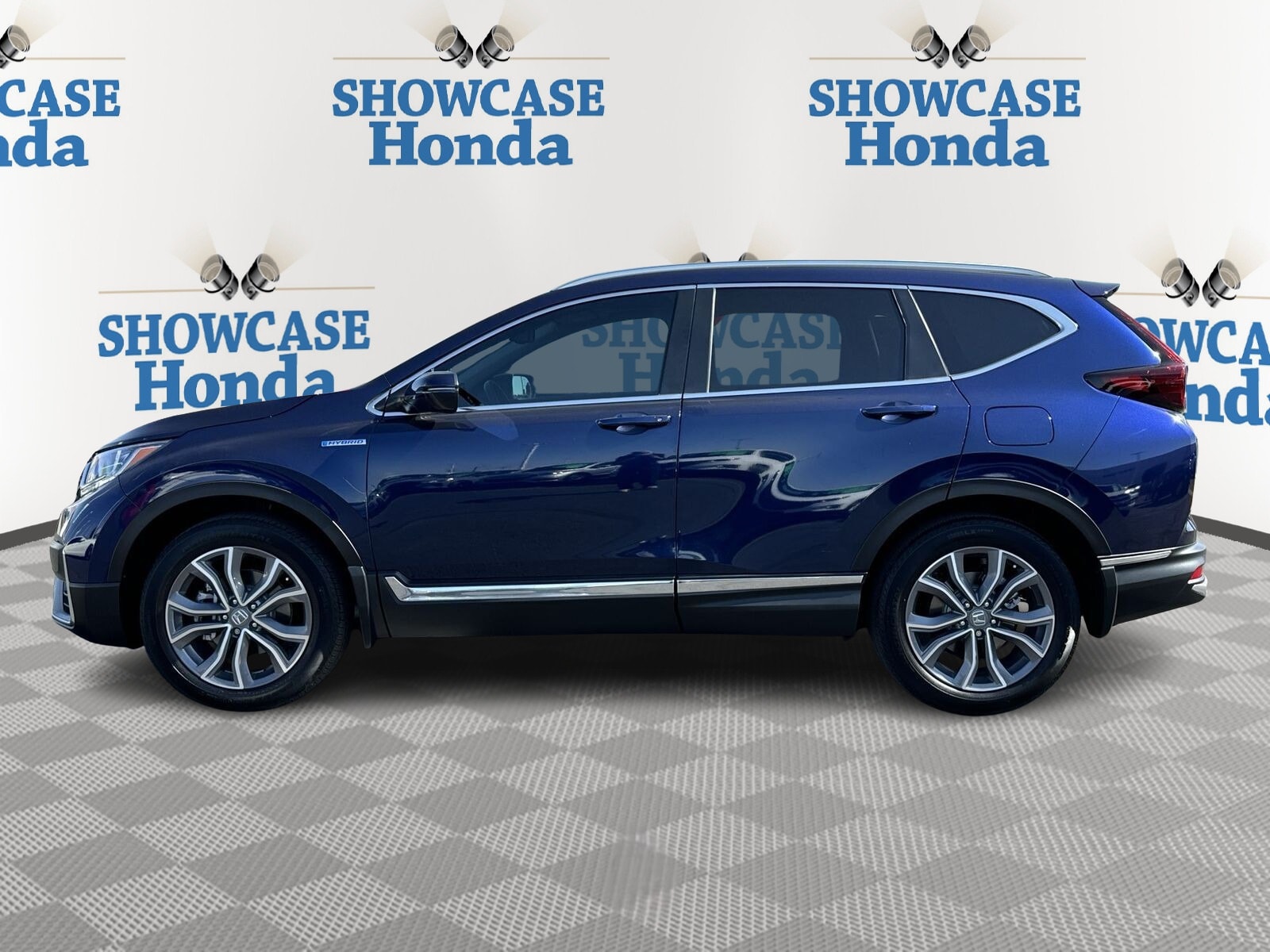 Used 2022 Honda CR-V Touring with VIN 5J6RT6H94NL057791 for sale in Phoenix, AZ