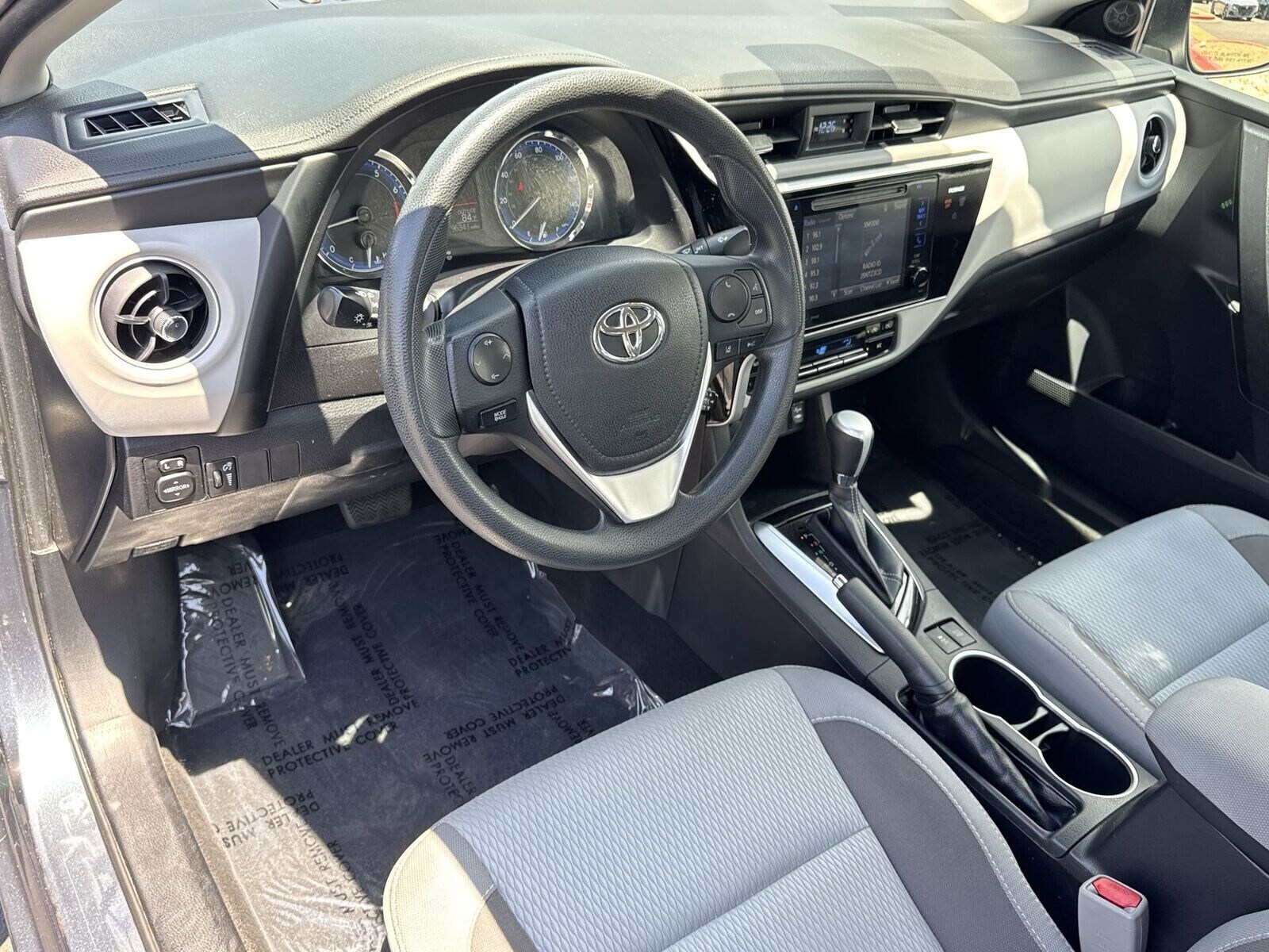 Image 15 of 2017 Toyota Corolla