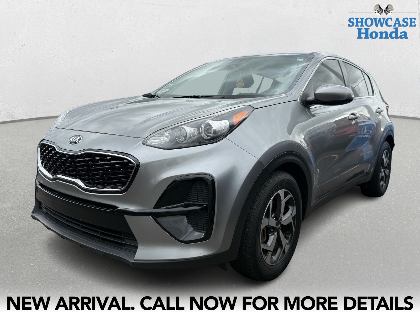 2020 Kia Sportage LX photo 2