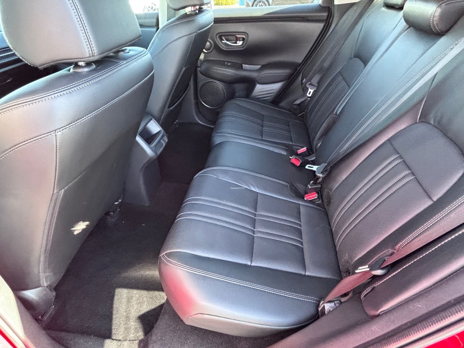 2025 Honda HR-V EX-L - Photo 15