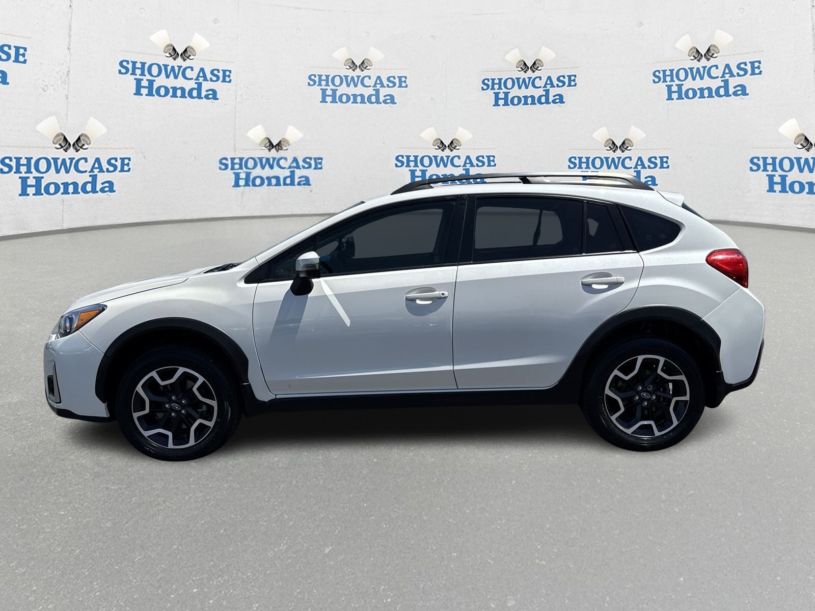 Used 2017 Subaru Crosstrek Limited with VIN JF2GPAKC7HH249613 for sale in Phoenix, AZ