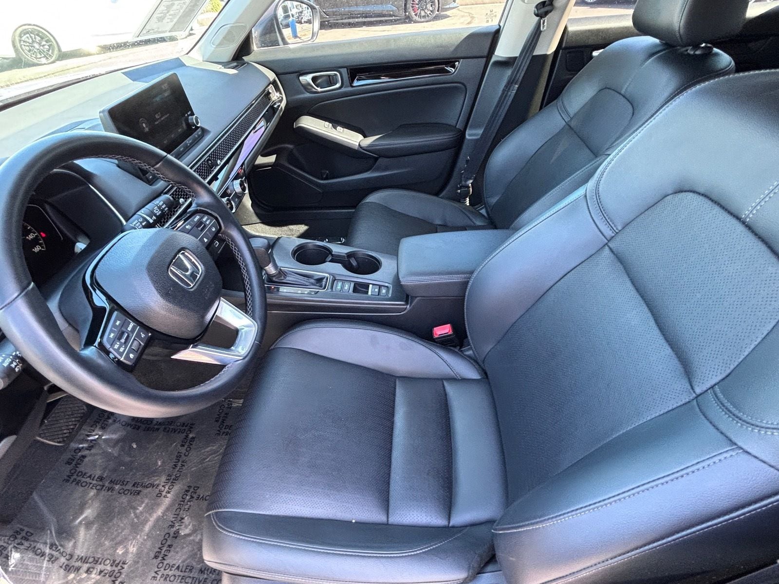 2024 Honda Civic Hatchback EX-L - Photo 18